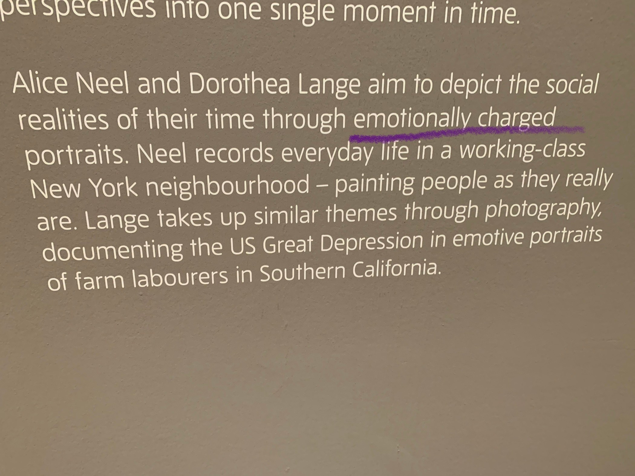 Capturing the moment at Tate Modern. Victoria Dini. Art photography in London / Folkestone, UK