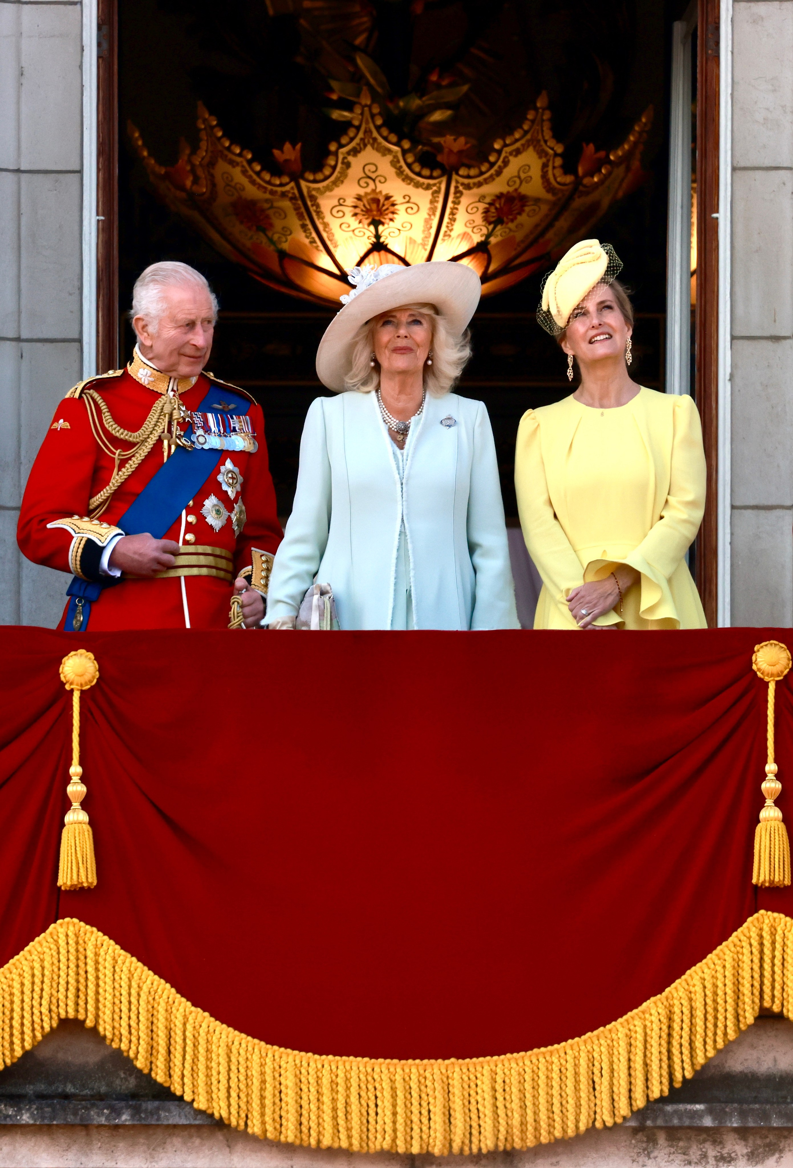 Royal Family. BRUNGRAF MEDIA