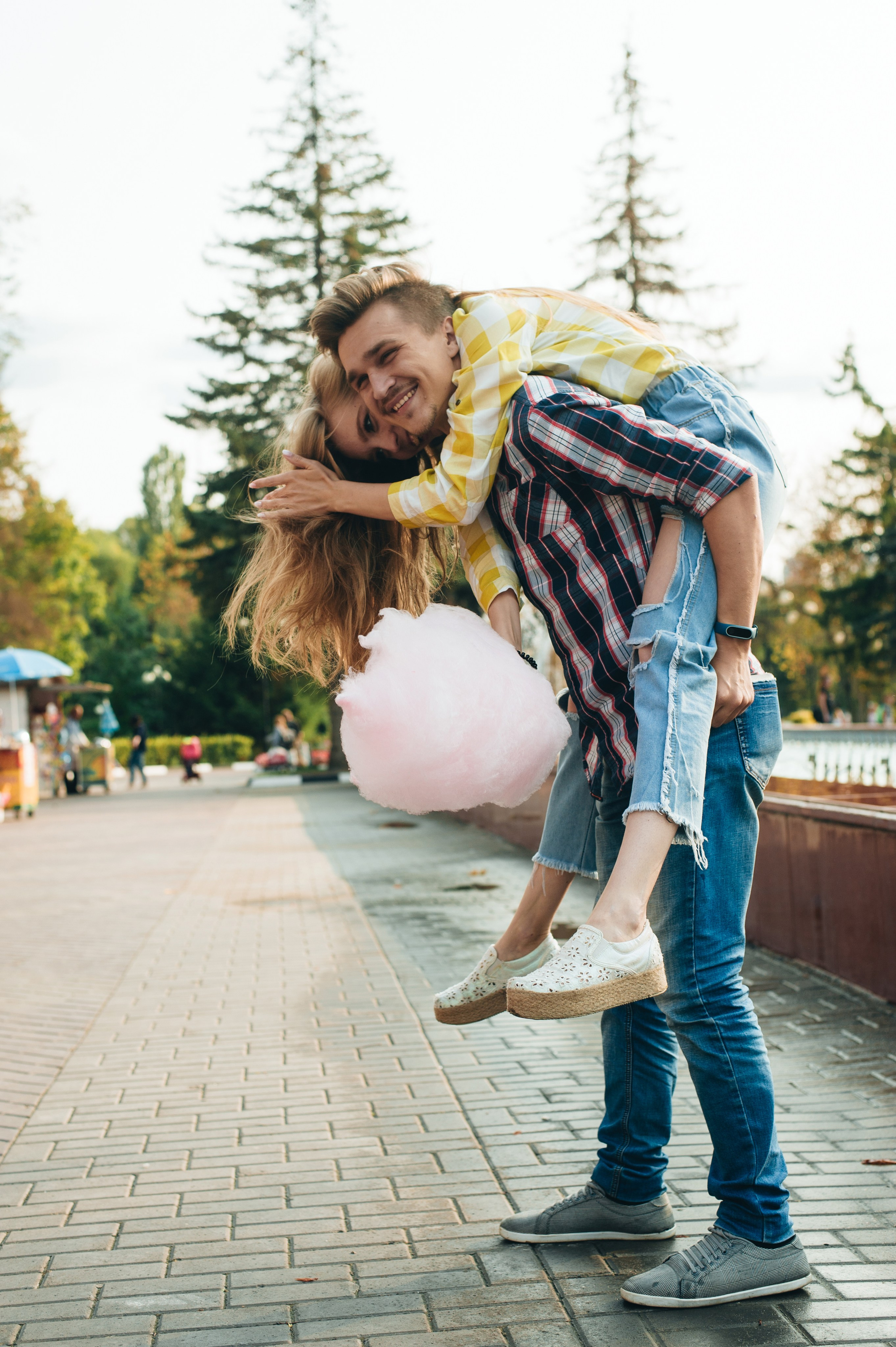 Angelina & Vadim. Familien- und Hochzeitsfotografin. Ich arbeite in Koblenz und Rheinlan