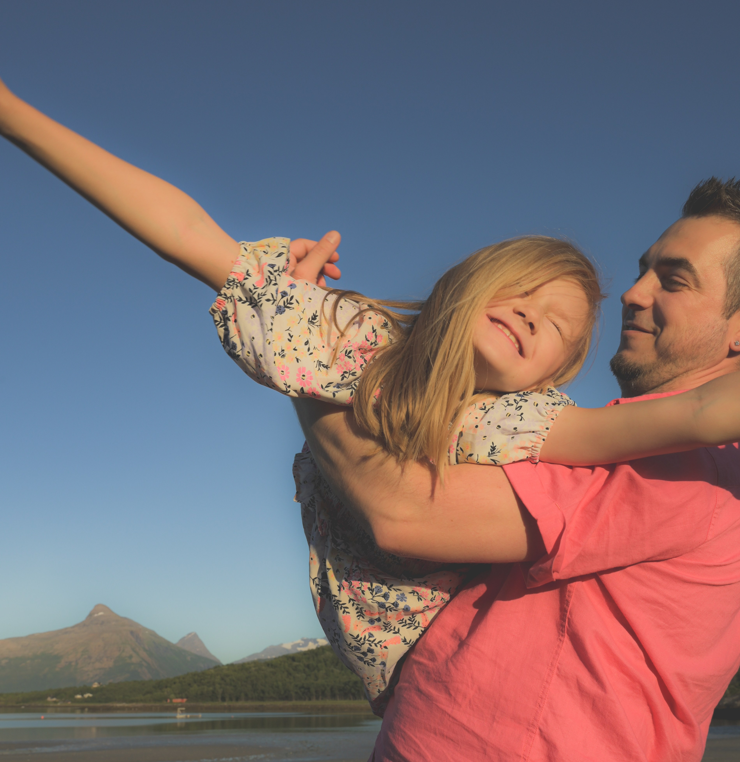 Barn- og familiefotografering. Din fotograf i Narvik kommune