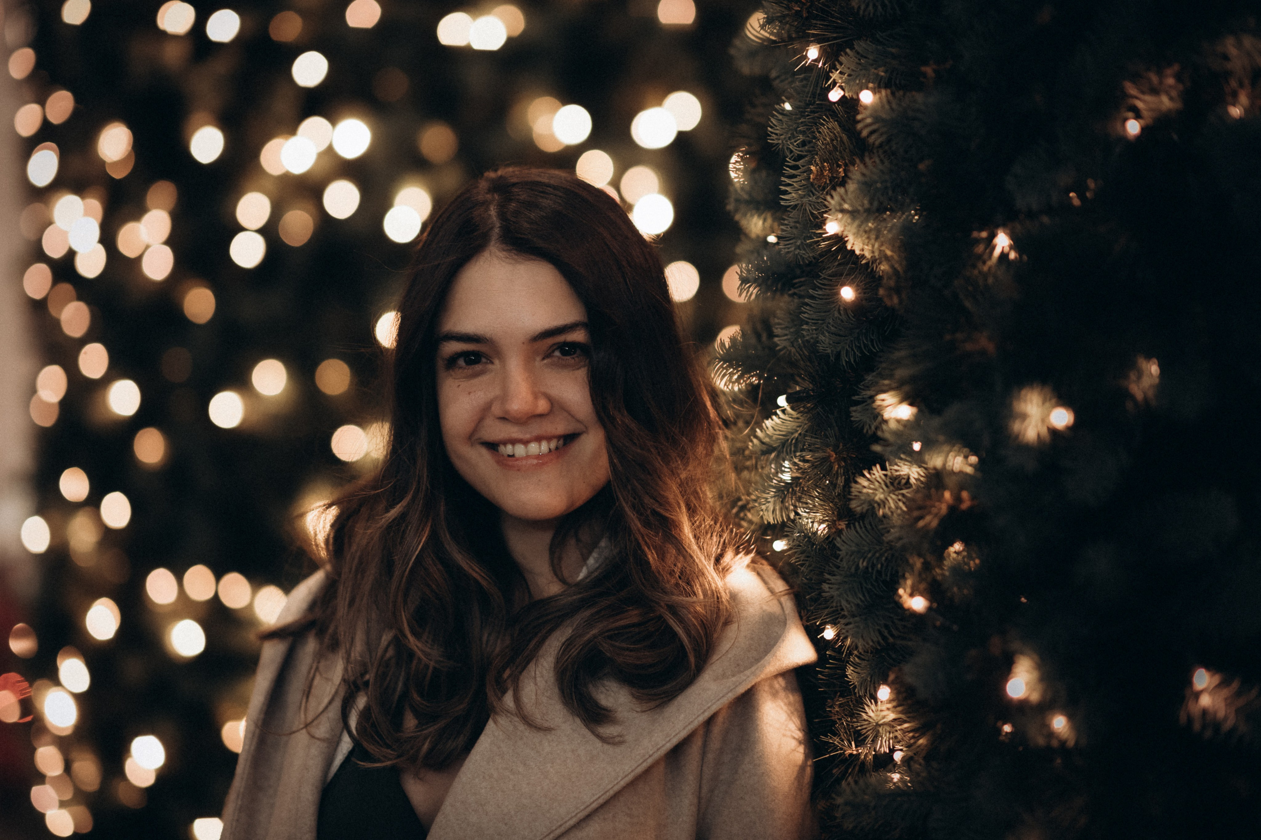 Romantic photoshoot in Dublin. Wedding & Family photographer in County Donegal and Dublin, Ireland