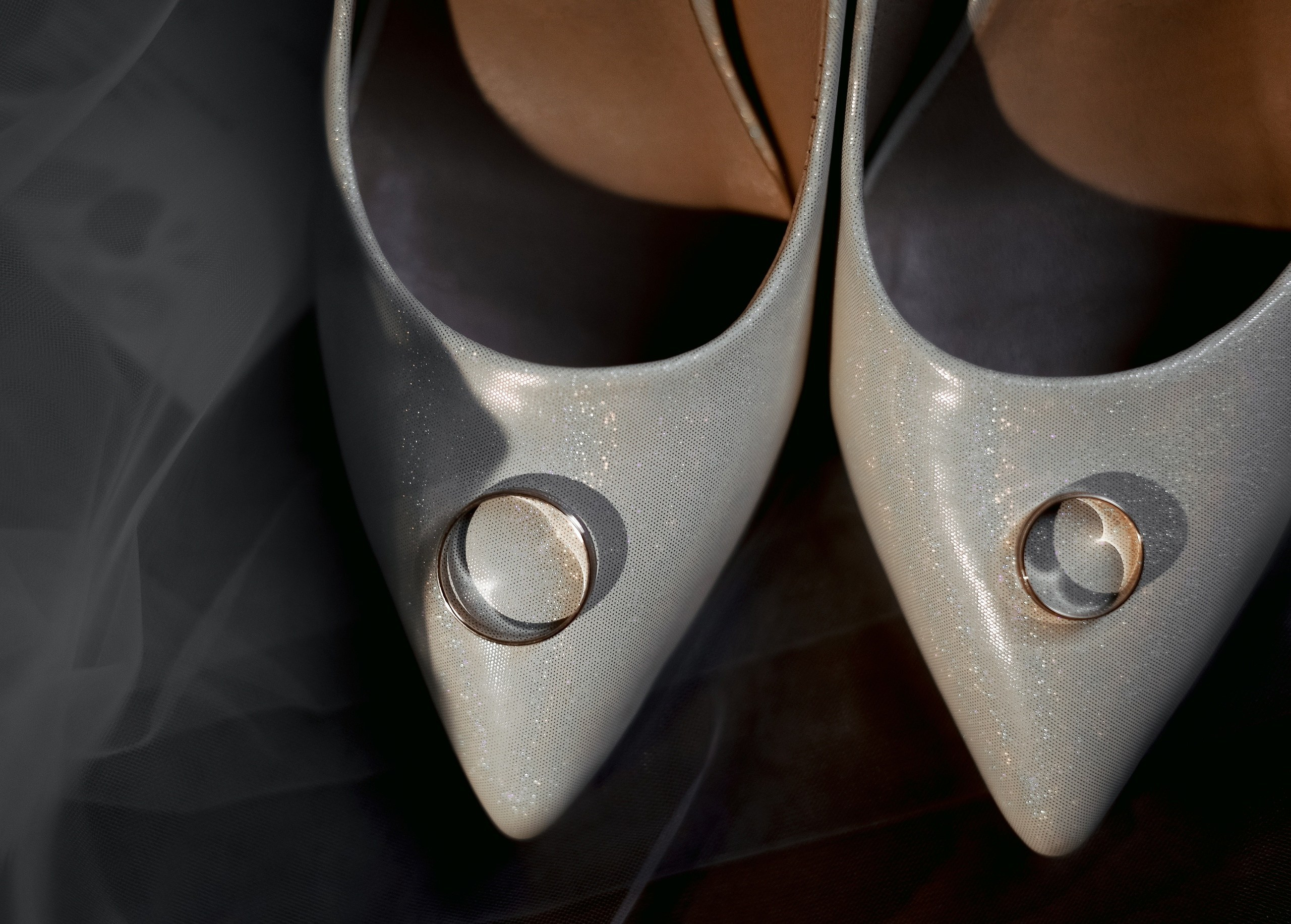 Отельная съемка, эстетика интерьеров. (или аналогия сборы и встреча жениха-невесты). Wedding photographer Batumi Tbilisi Georgia