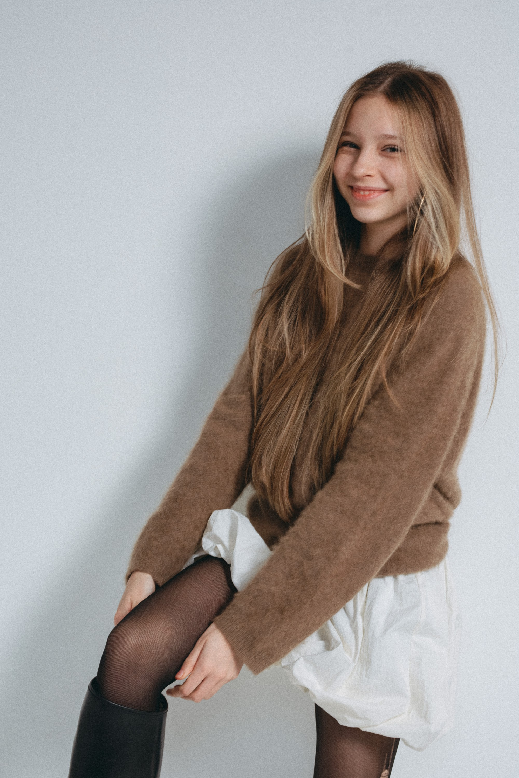 Mallikansiokuvaus. Valokuvaaja Lahti, Helsinki Elena Salonen