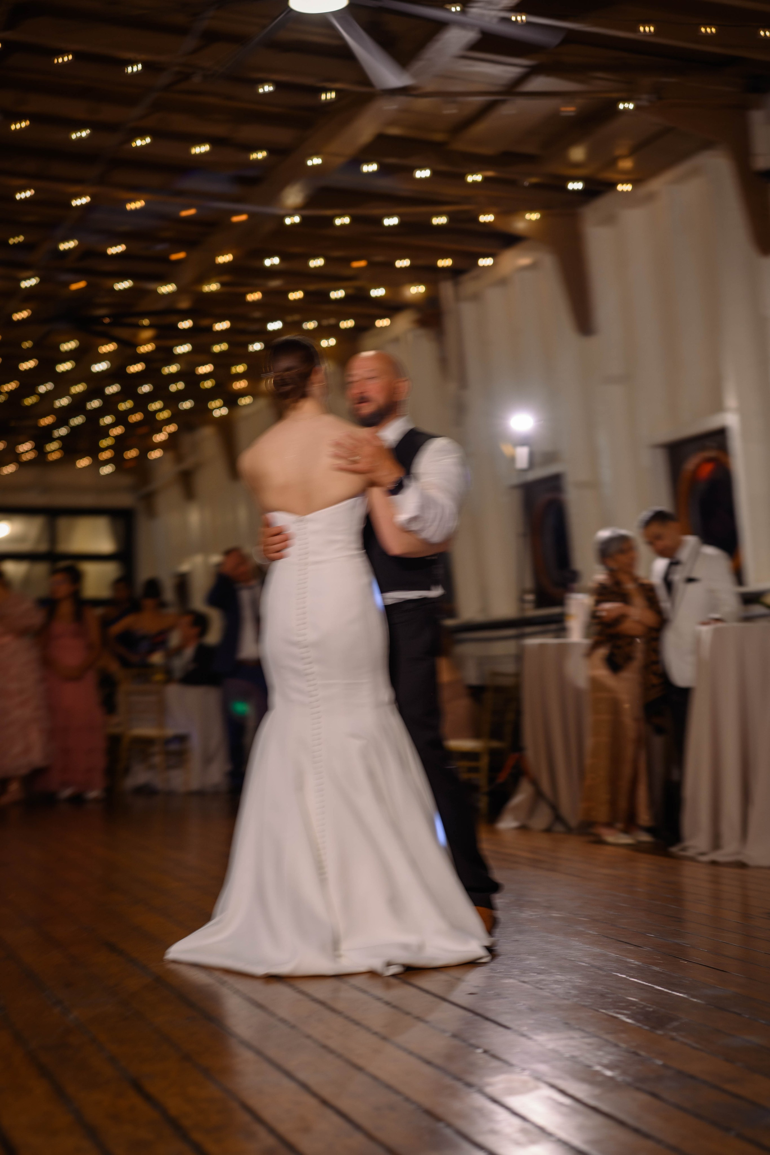 Kevin & Katie. Wedding & portrait photography in the Seattle Area. Helen Michelle photographer