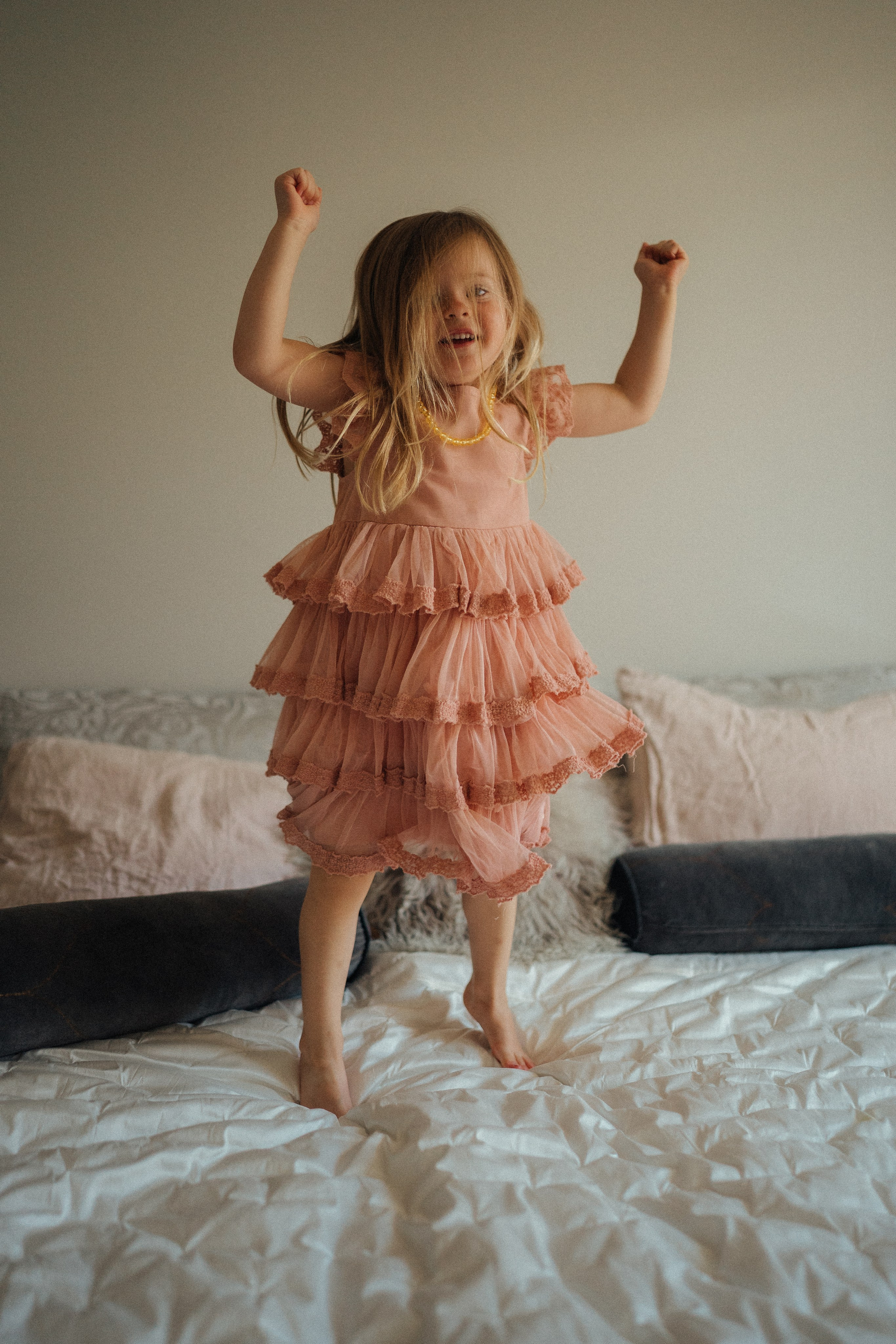 L&H. Wedding and potrait photographer in Helsinki Vickan O