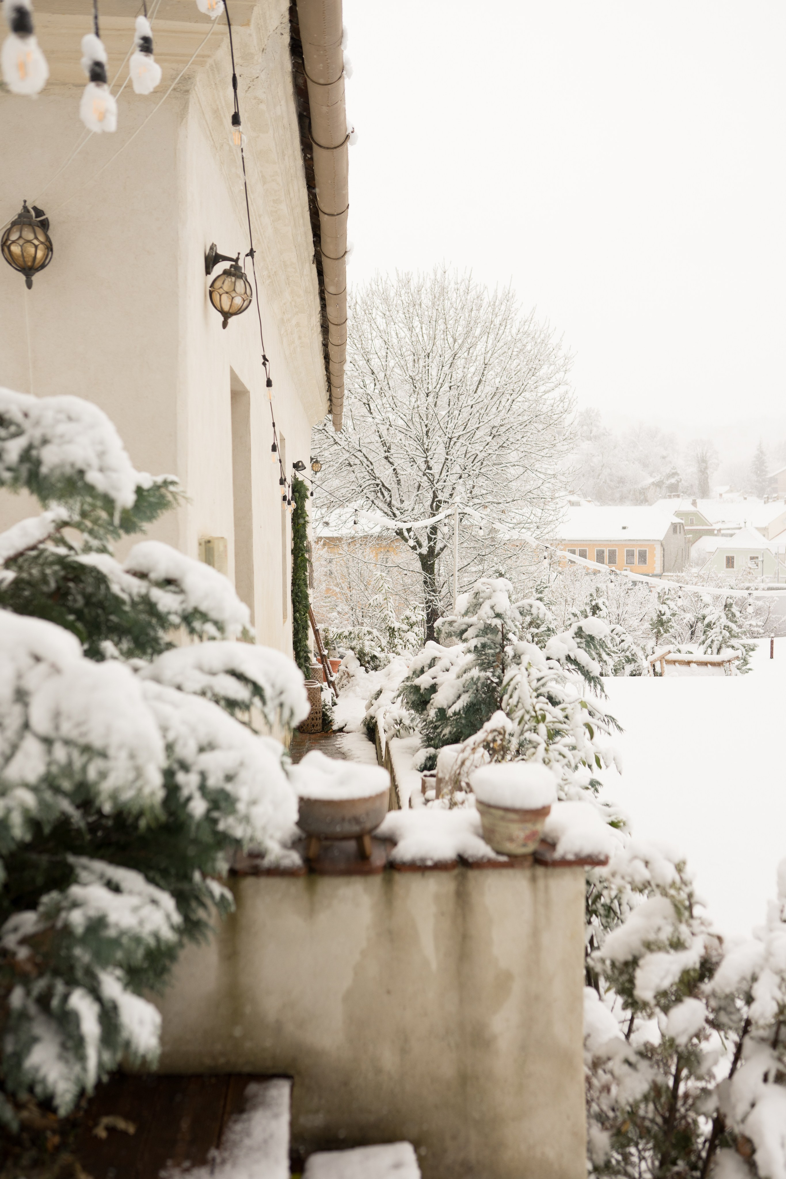Fotografie de Eveniment Brașov: Povești Vizuale | Mădălina Beda. Madalina Beda- Artist vizual, fotograf, doula la nastere, consultant babywearing Brasov si in toata tara