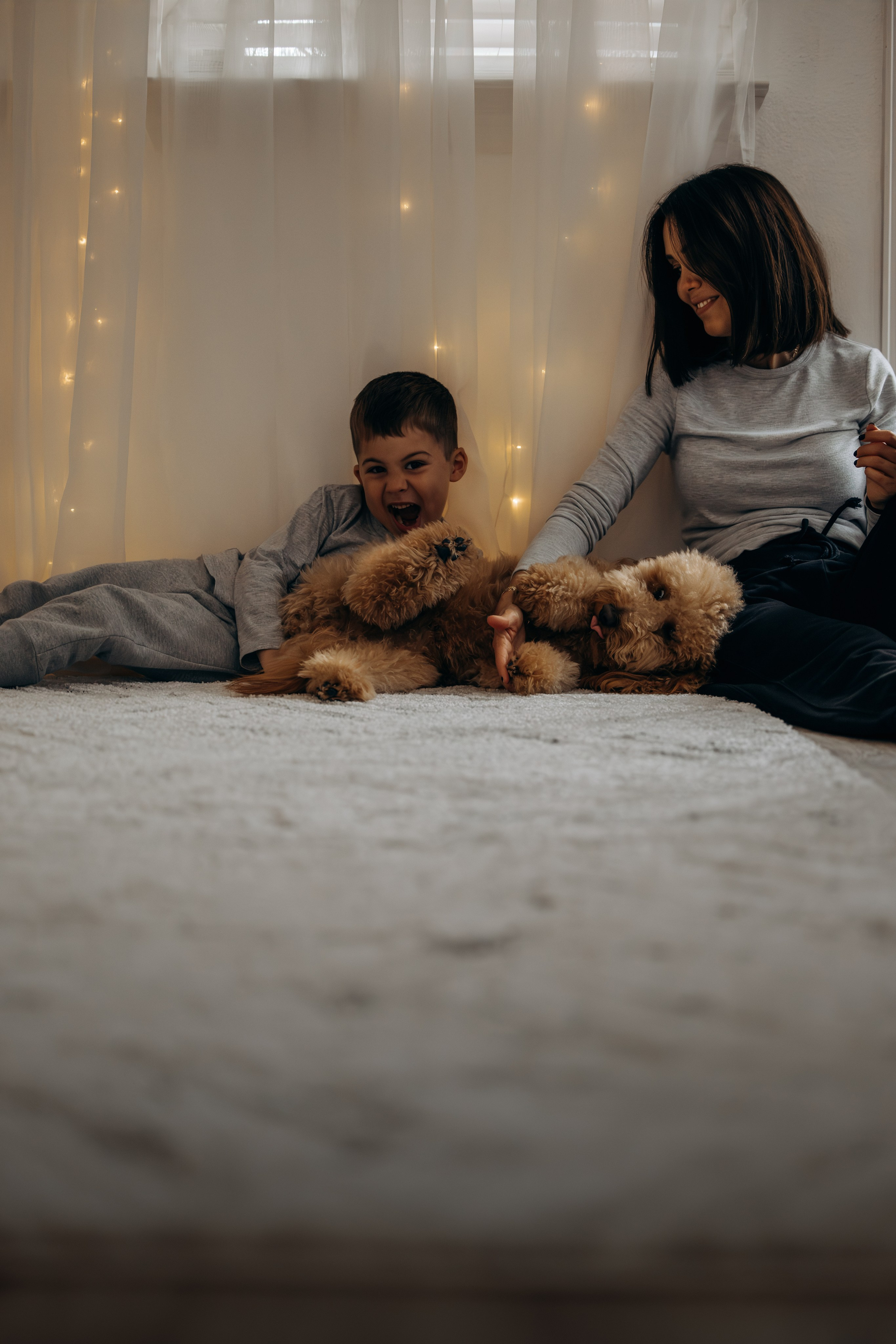 Richie & his Family. Pet Photographer Viktoriya Aleshenko