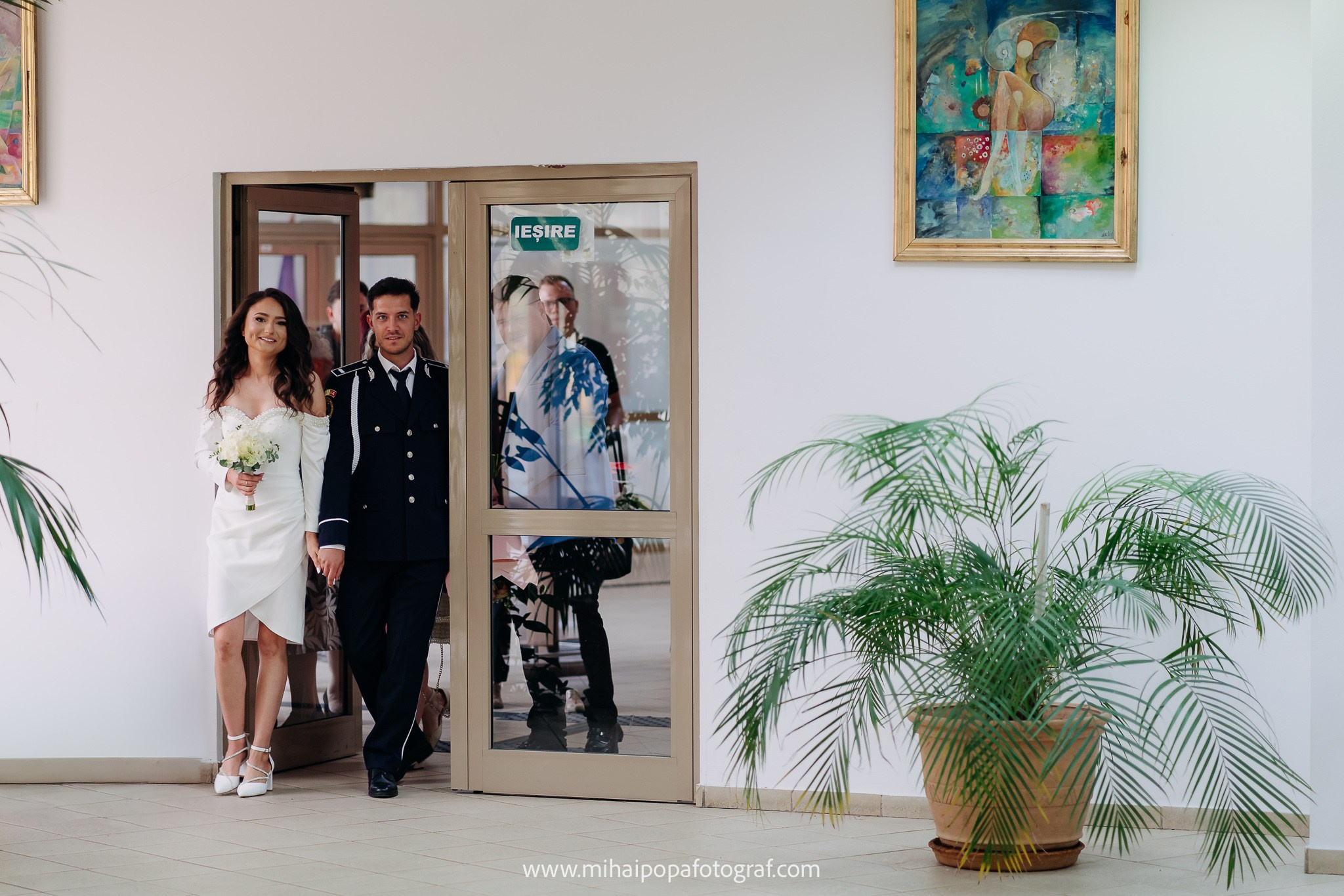 Fotograf Cununie Civilă în București - Mihai Popa Fotograf. Fotograf Nuntă & Botez București - Mihai Popa | Dincolo de oameni, imortalizez emoții!