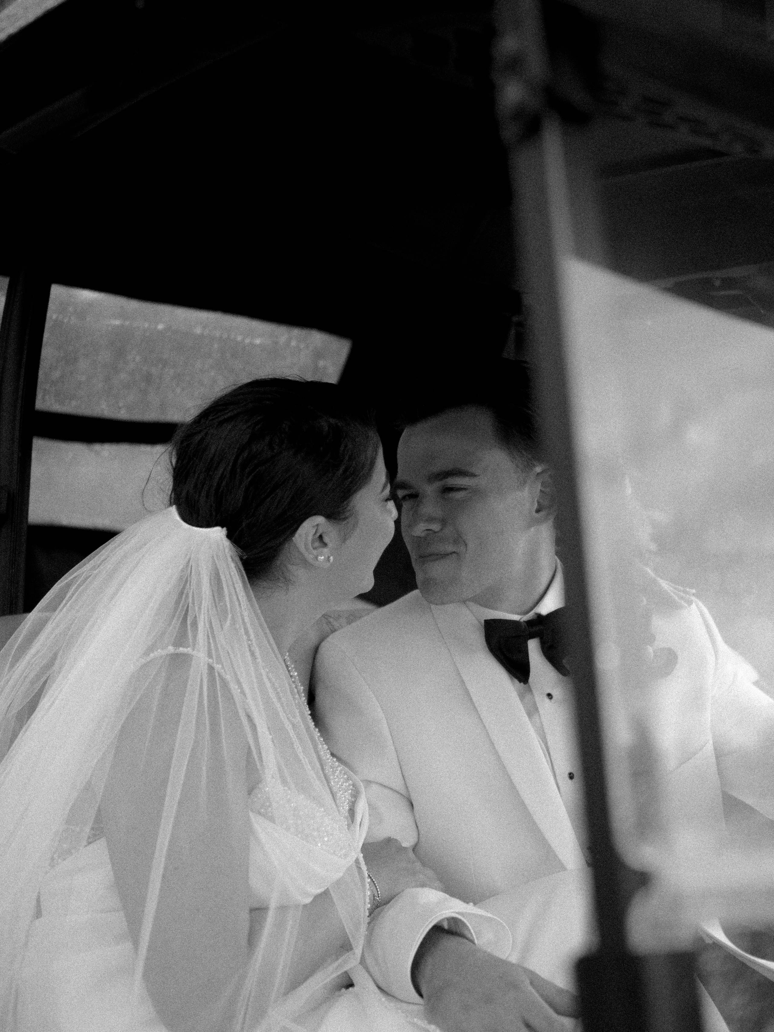 Wedding of Cassandra and Loïc in Beaconsfield, Montreal. Wedding and Family Photography Montreal Muriel Oe Photo