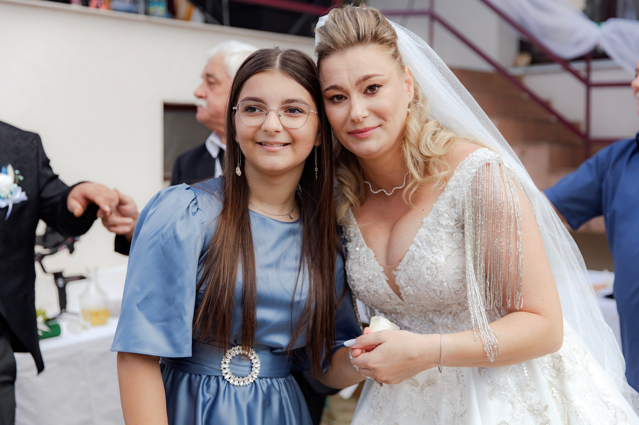 Mihai & Oana. Servicii foto-video profesionale, pentru momente de neuitat