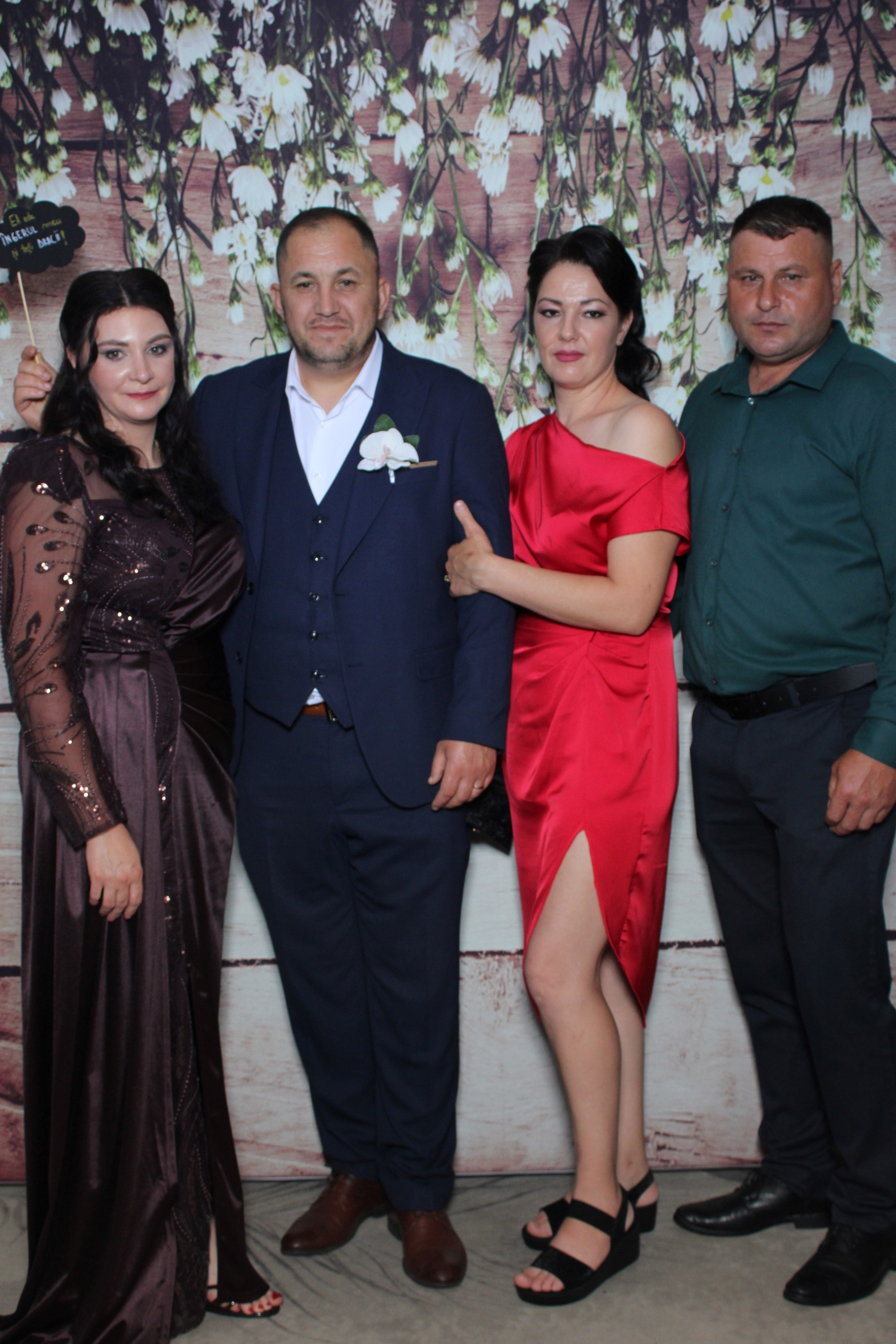 Nunta Denisa & Daniel – Zâmbete și distracție cu Oglinda Amintirilor Suceava