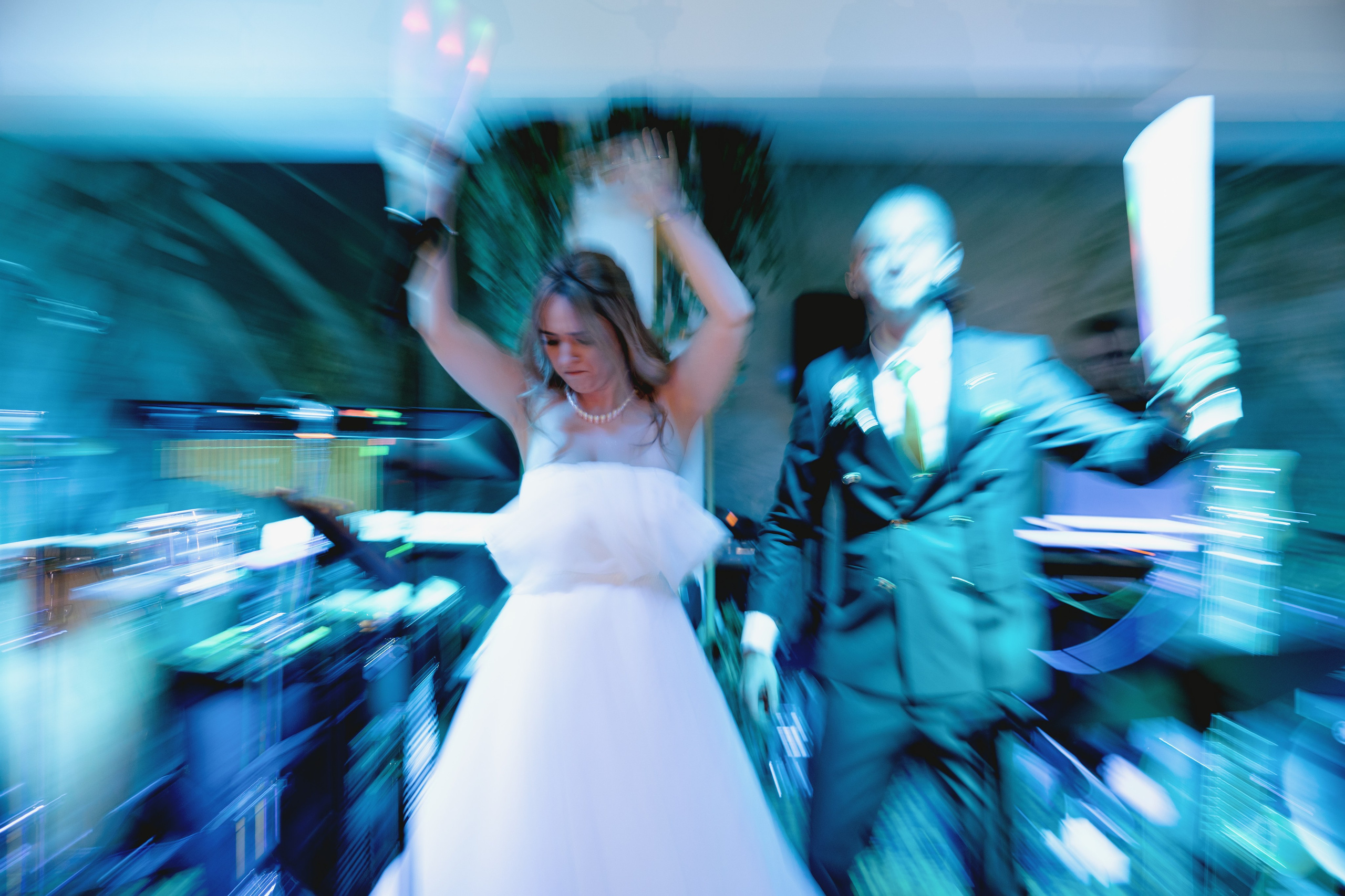 Bianca & Mihnea Pitesti. MDimaFotoStudio. Fotograf de nuntă, evenimente private și de familie