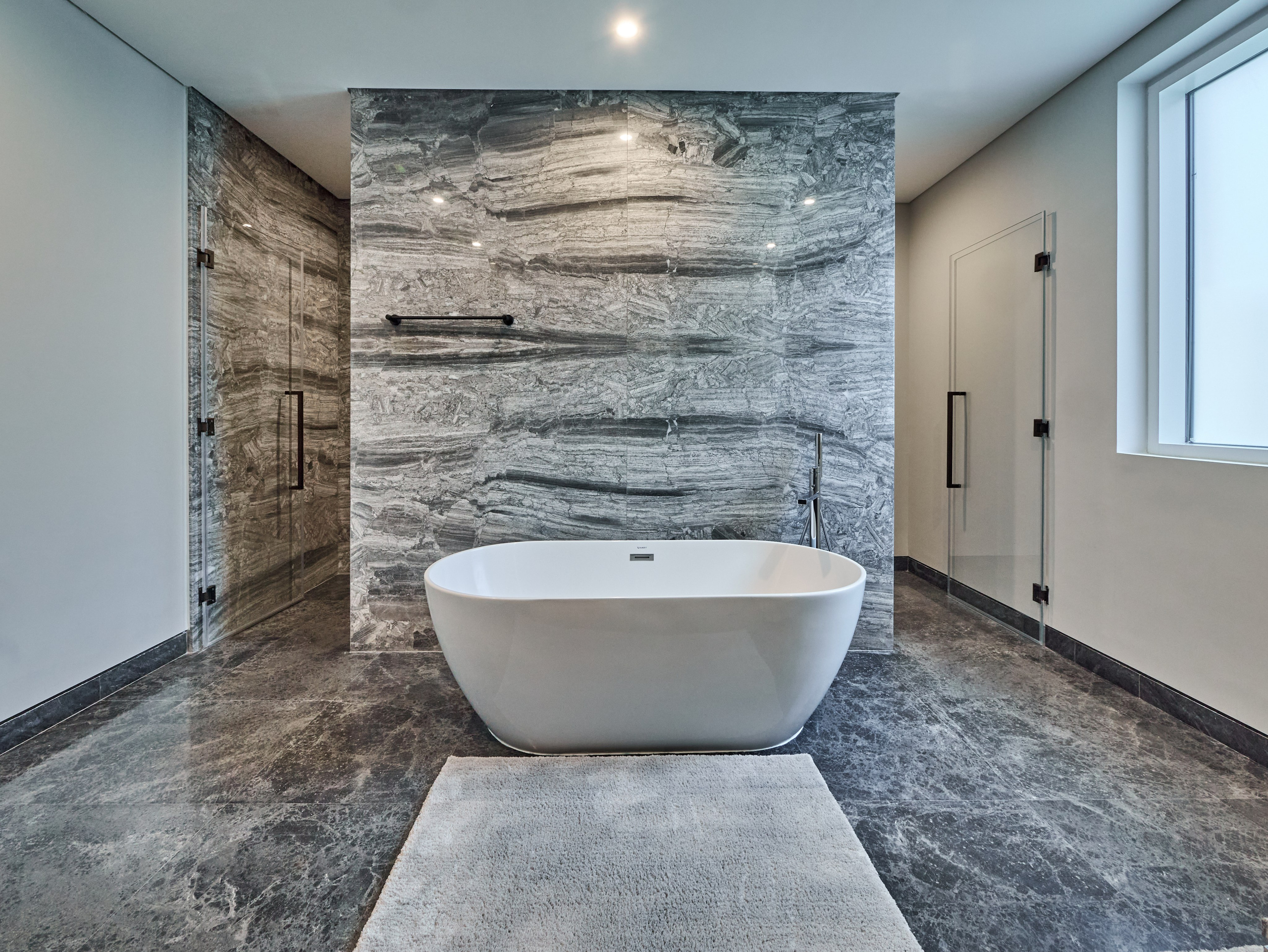 Real Estate Photography in Dubai — Interior & Villa Photos for Bayut, Airbnb, Property Finder. Hotel Photographer in Dubai — Interiors & Commercial by Oleg Novikov