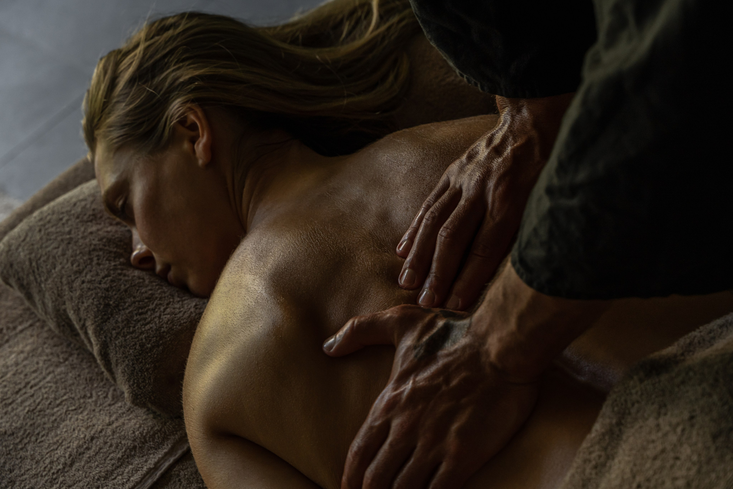 Casa Cook. Photo & Videos