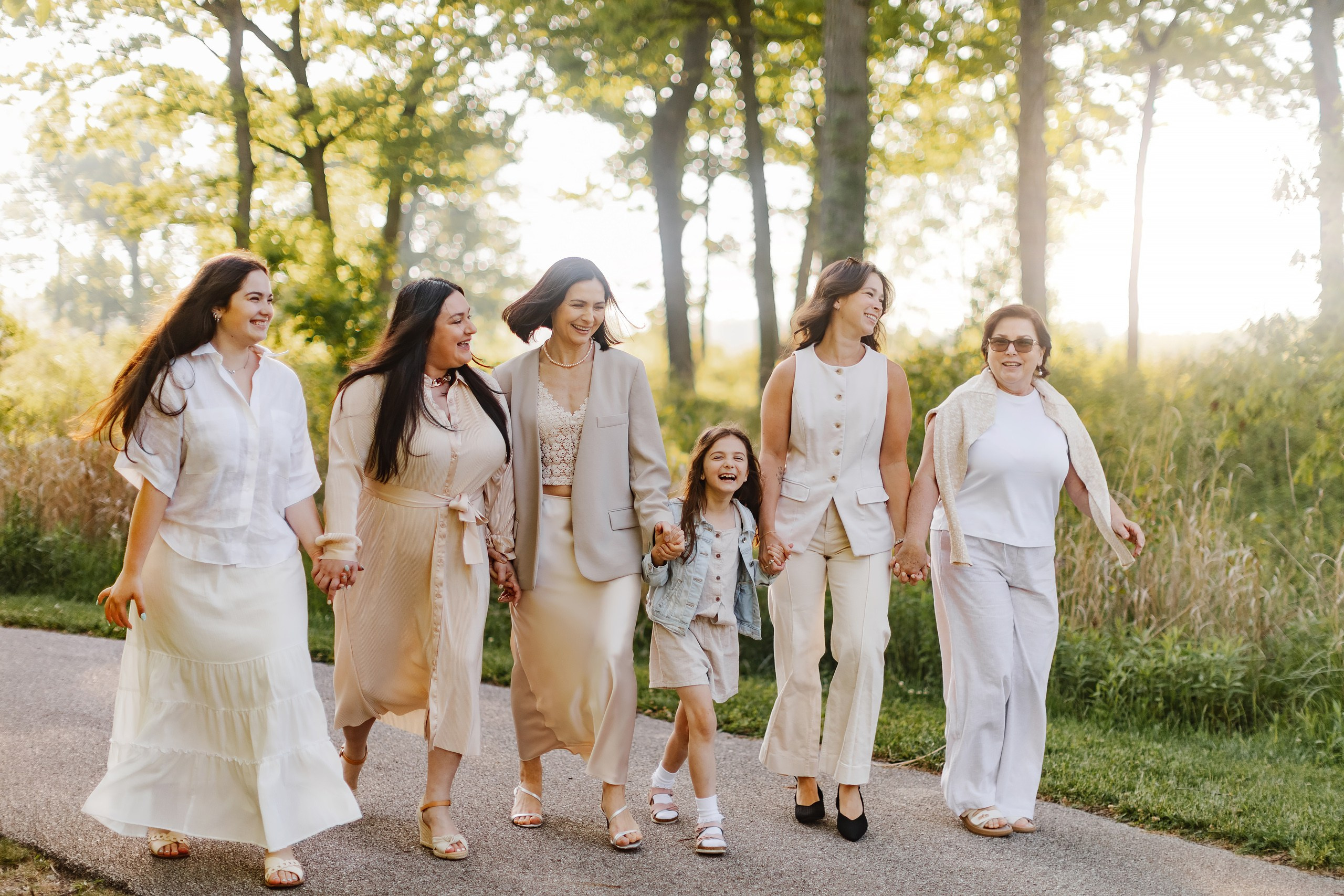05.24.26 Family Photoshoot. Wedding family event photographer in Chicago Nick Yushevich