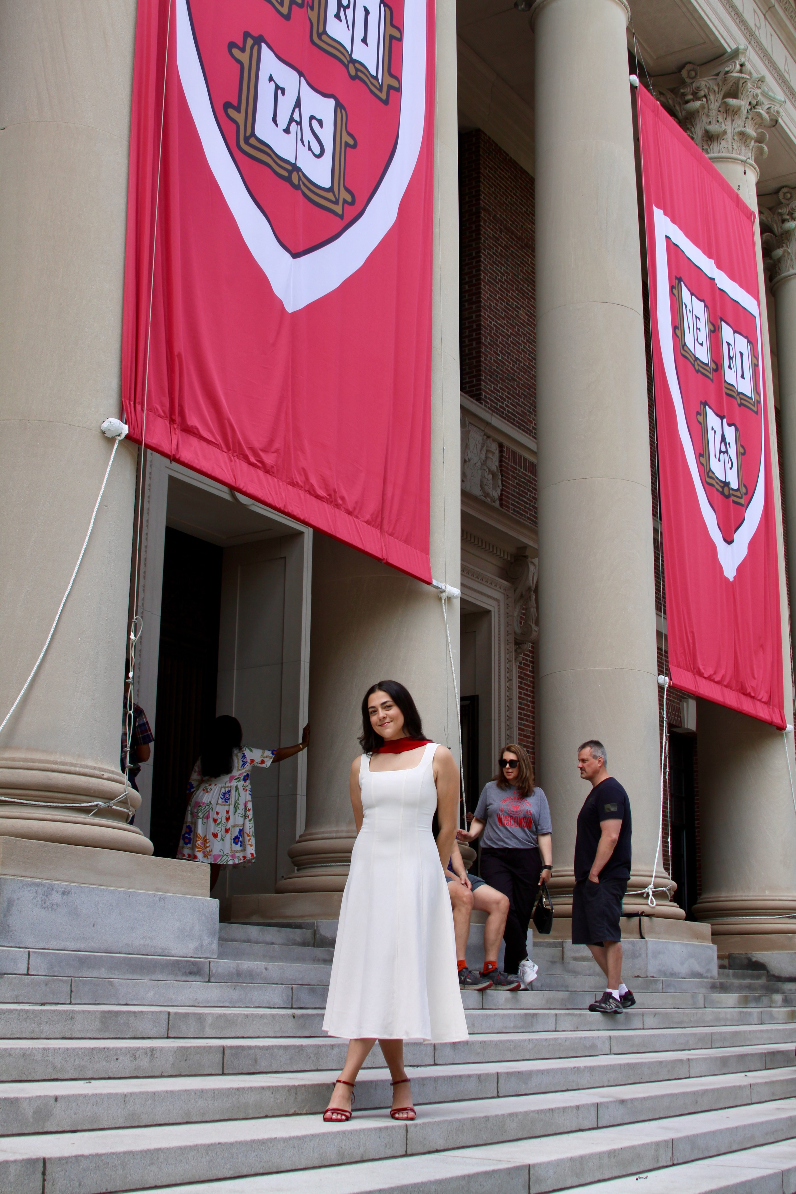 Masters graduation with Talia (group shoot). Kelly Sang, graduation and portrait photographer in Boston
