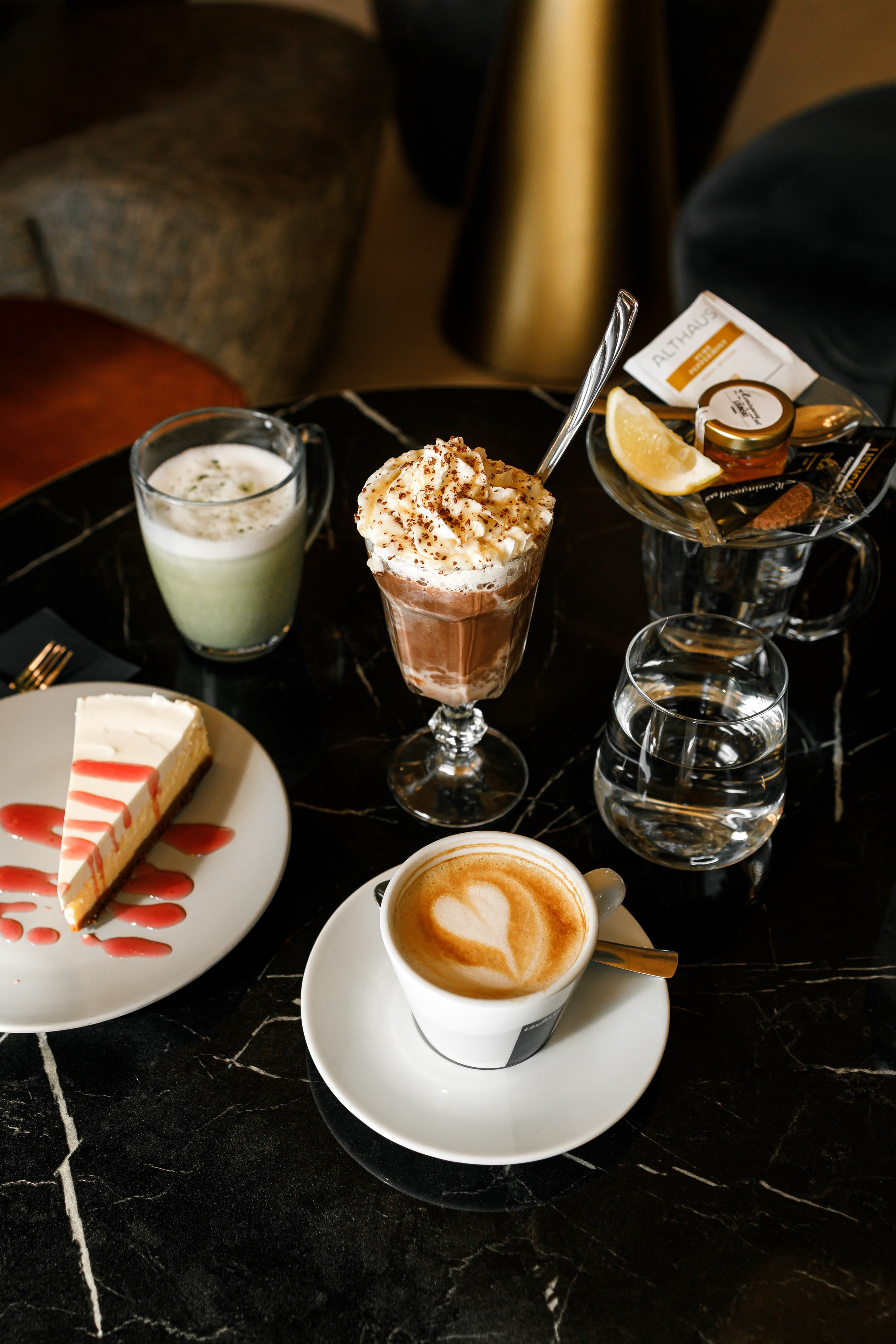 Hemingway bar Lisinski. Elena Gorobets. Photographer in Zagreb