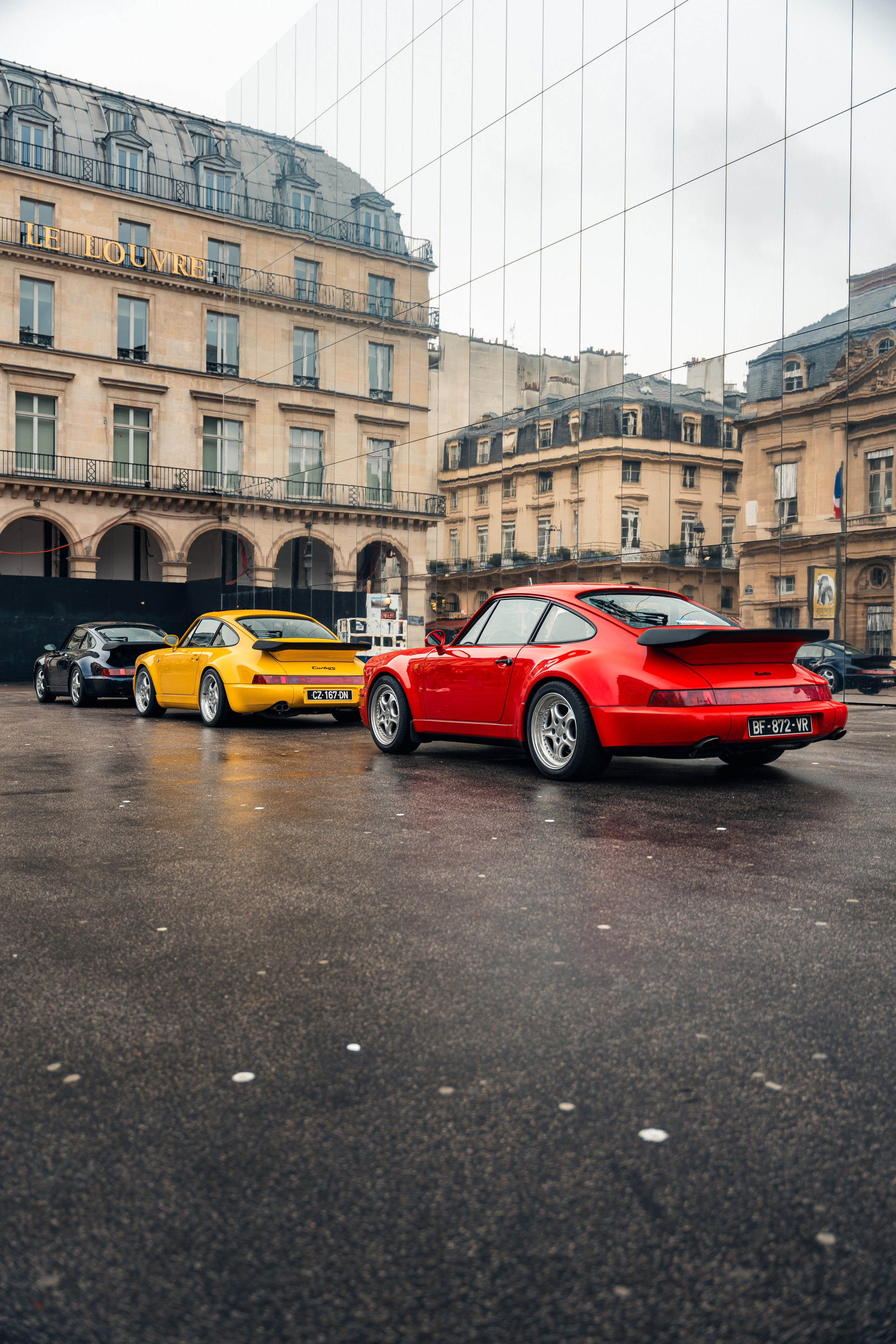 Porsches 964 Turbo. Photographer in Paris — Vitalii Motruk