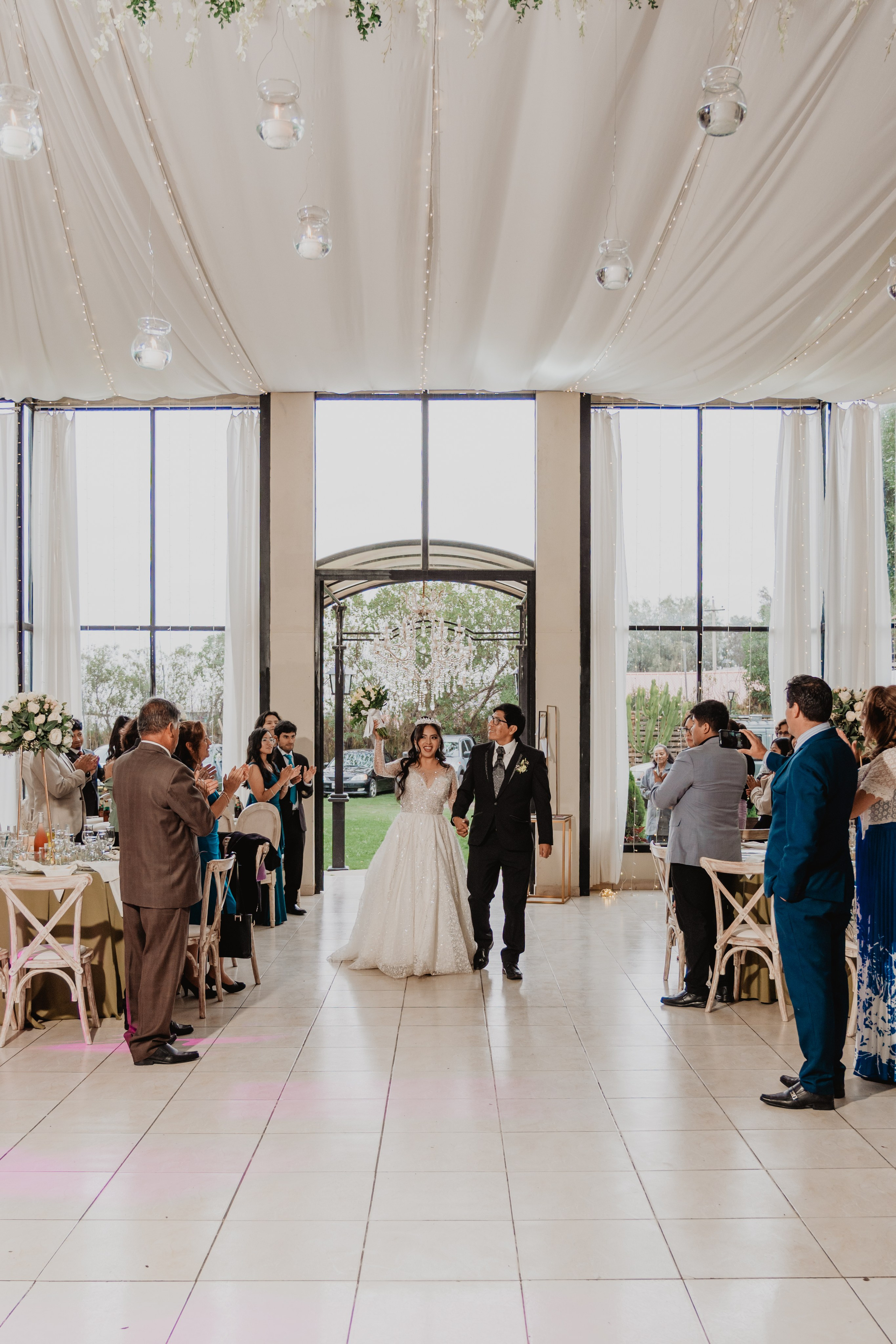 FERNANDO + MARIBEL | BODA RELIGIOSA. Studio KVTA | Fotografía y Video de Bodas en Arequipa