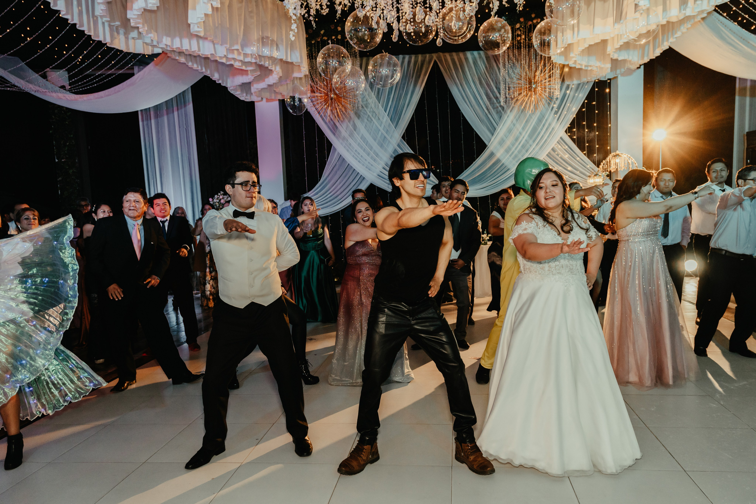 VANIA + LUIS BODA CIVIL. Studio KVTA | Fotografía y Video de Bodas en Arequipa