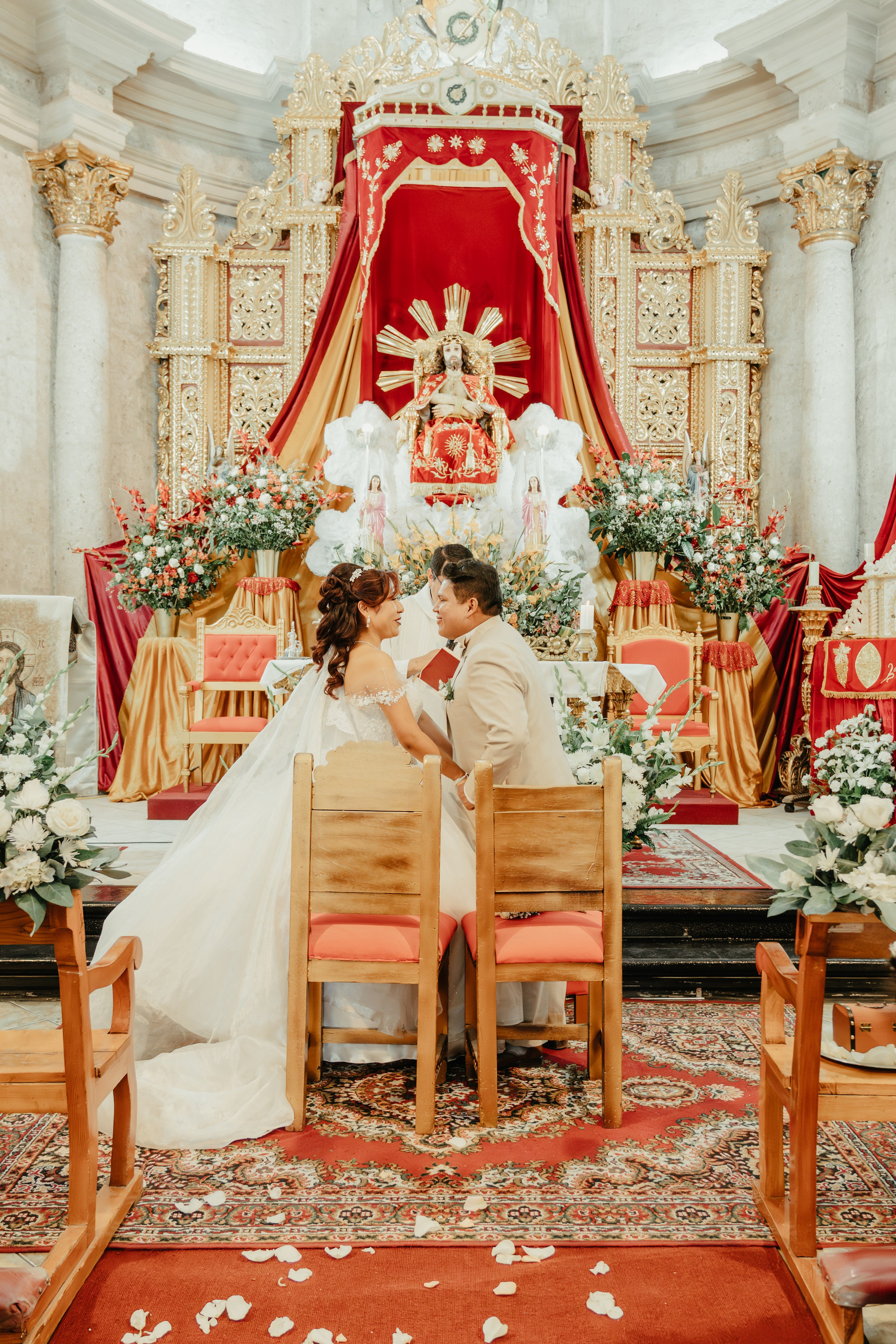 VANESSA + FRANKLIN BODA RELIGIOSA. Studio KVTA | Fotografía y Video de Bodas en Arequipa
