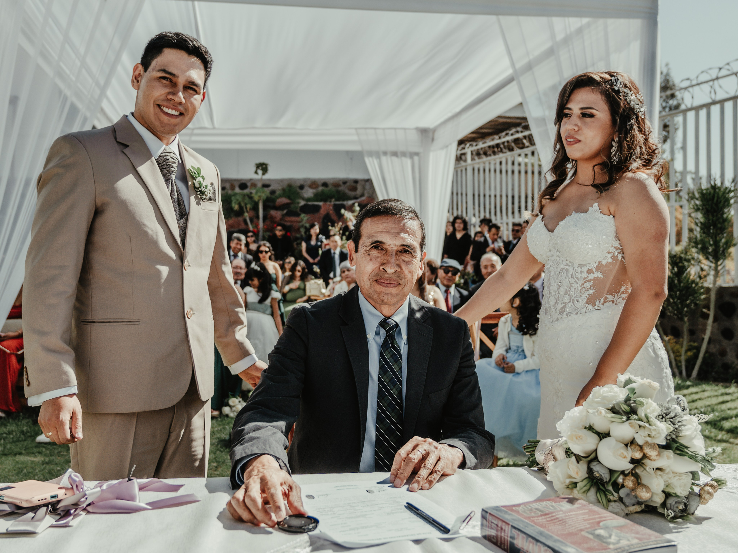 CARLA Y MARIO BODA RELIGIOSA. Studio KVTA | Fotografía y Video de Bodas en Arequipa