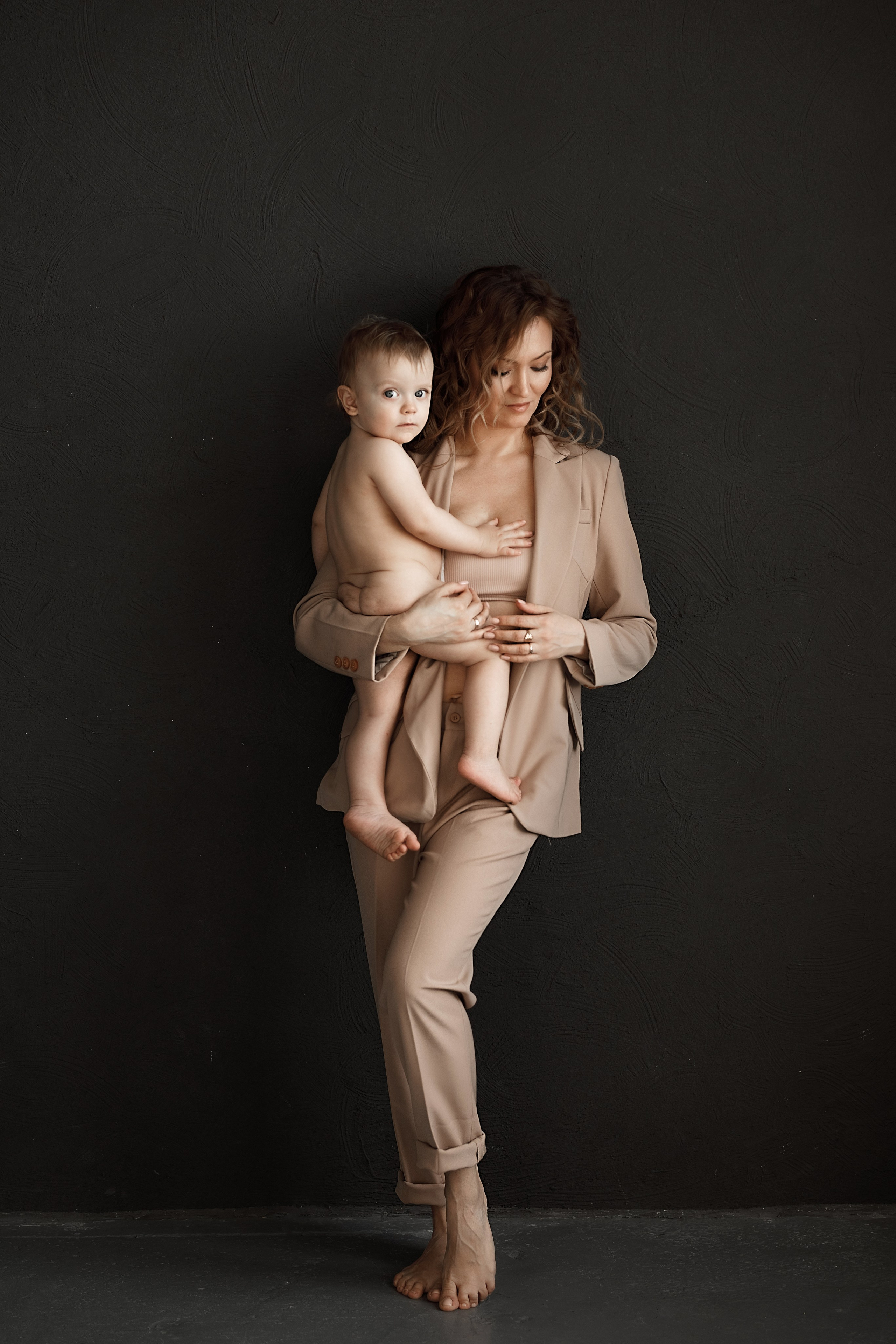 Portafolio de Fotografía Mamá y Yo – Natasha Reev. Natasha Reev Fotógrafa de maternidad en Los Ángeles