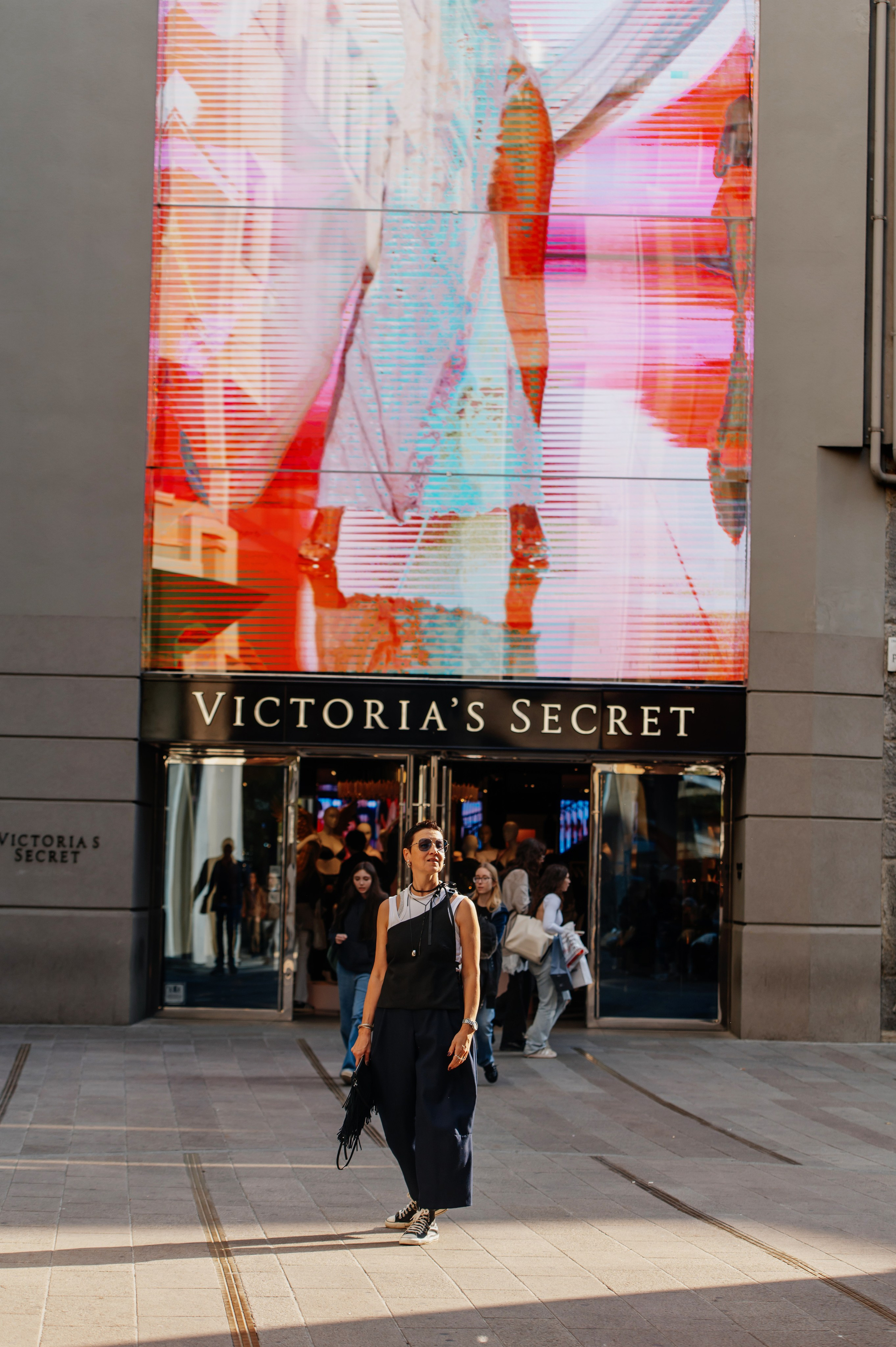 Milan, Autumn 🍂, Julia. Wedding photographer from Moldova Alexey Chipchiu