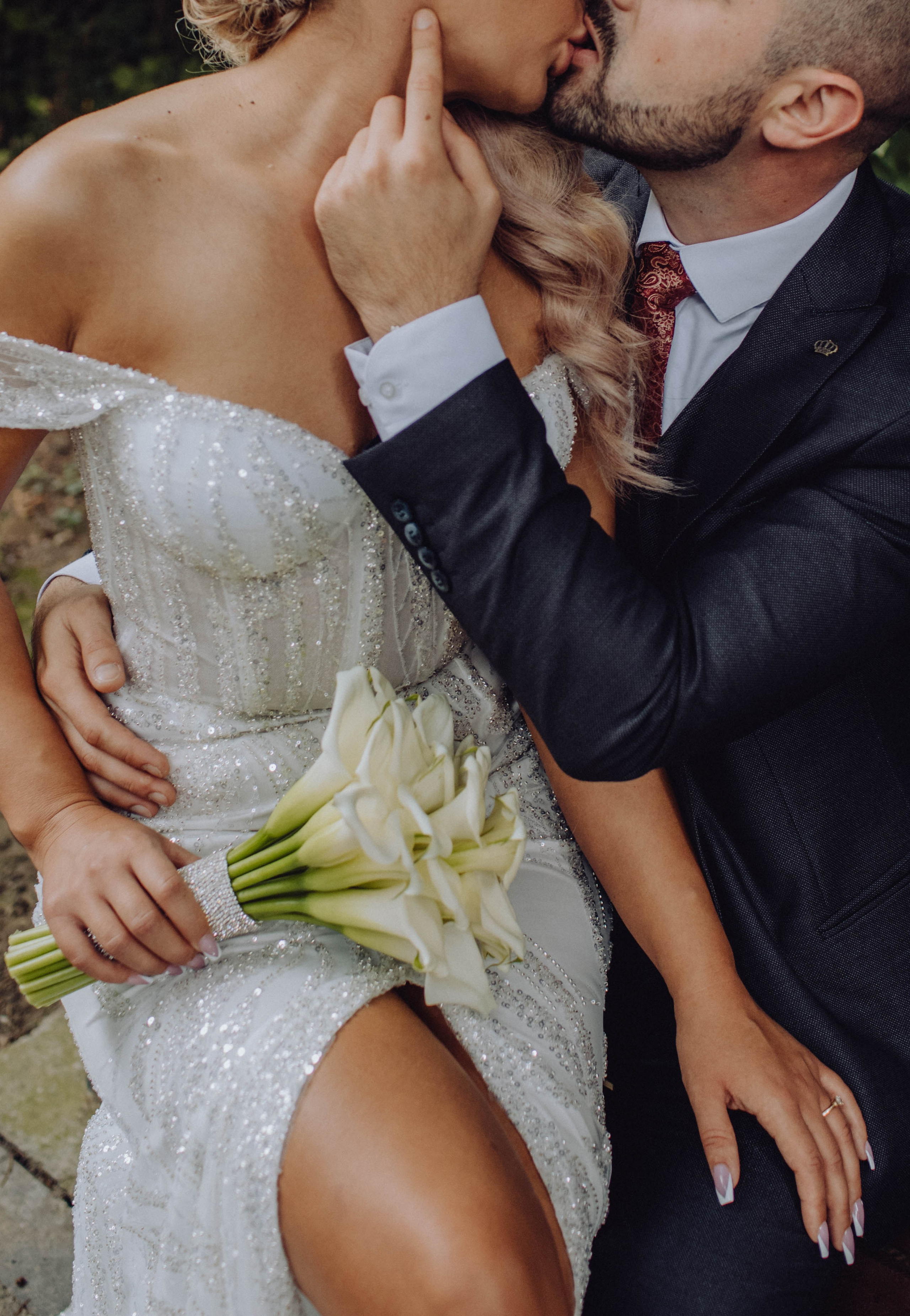 Liviu & Simona. Wedding & couple photographer from Romania Rut Vetan