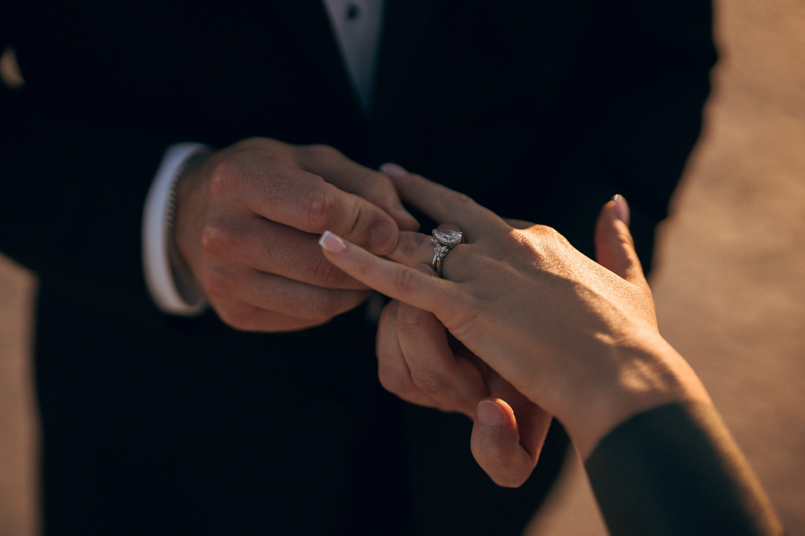 Dasha&Jeremy. Wedding & elopement photographer Viktoriya Kravtsov. Las Vegas