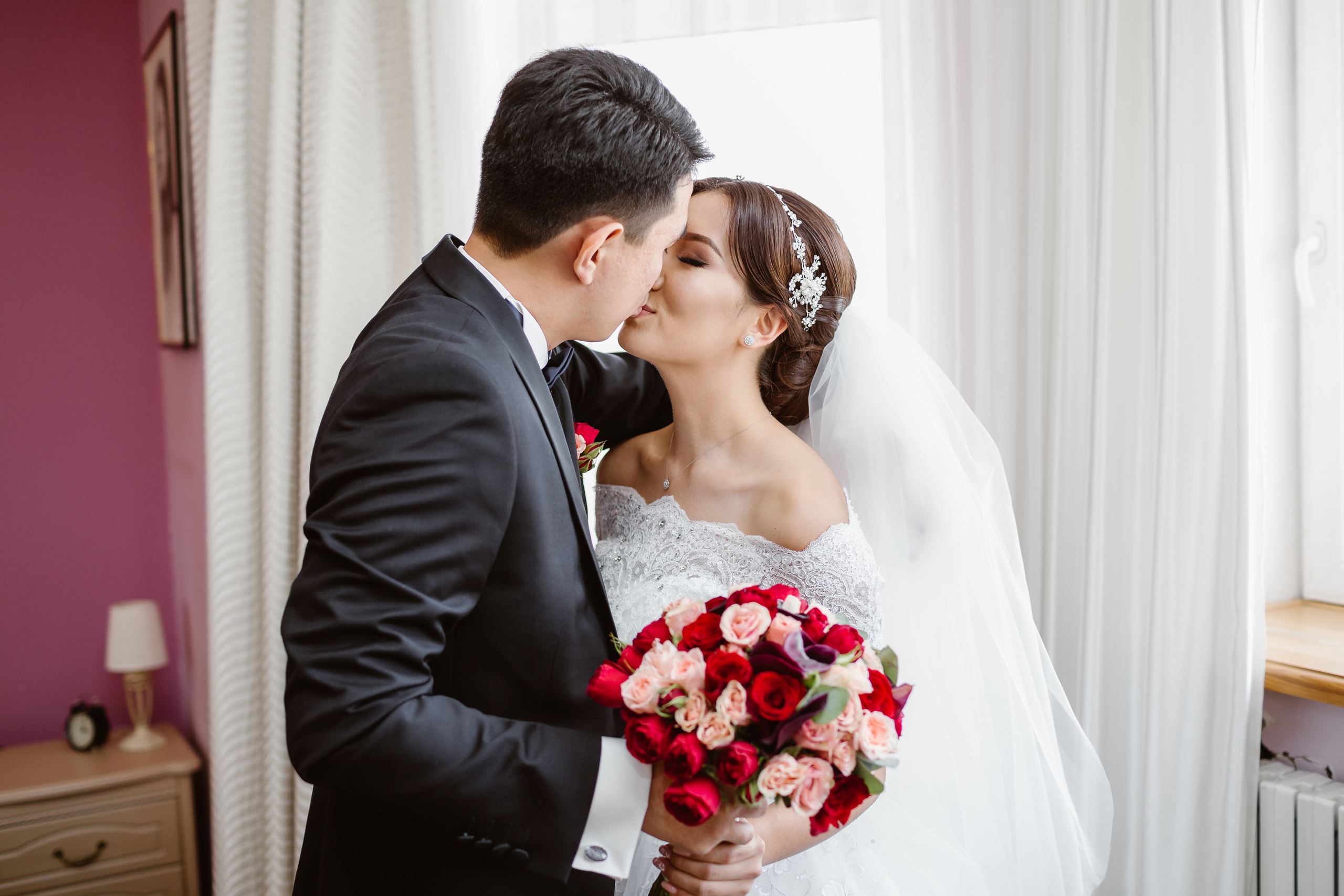 Свадьба Айданы и Бекбола. Фотограф в Бишкеке Оксана Шувалова