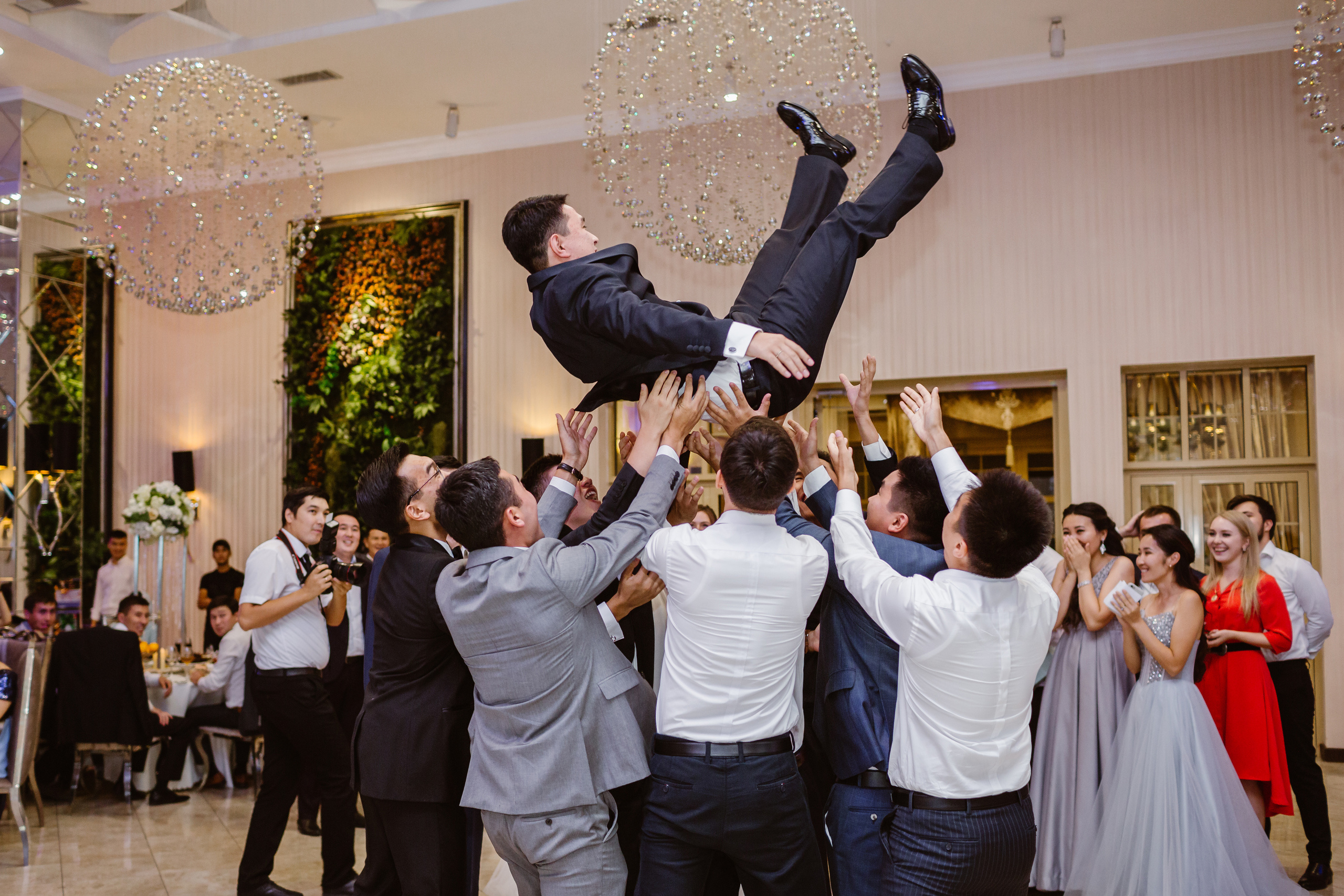 Свадьба Айданы и Бекбола. Фотограф в Бишкеке Оксана Шувалова