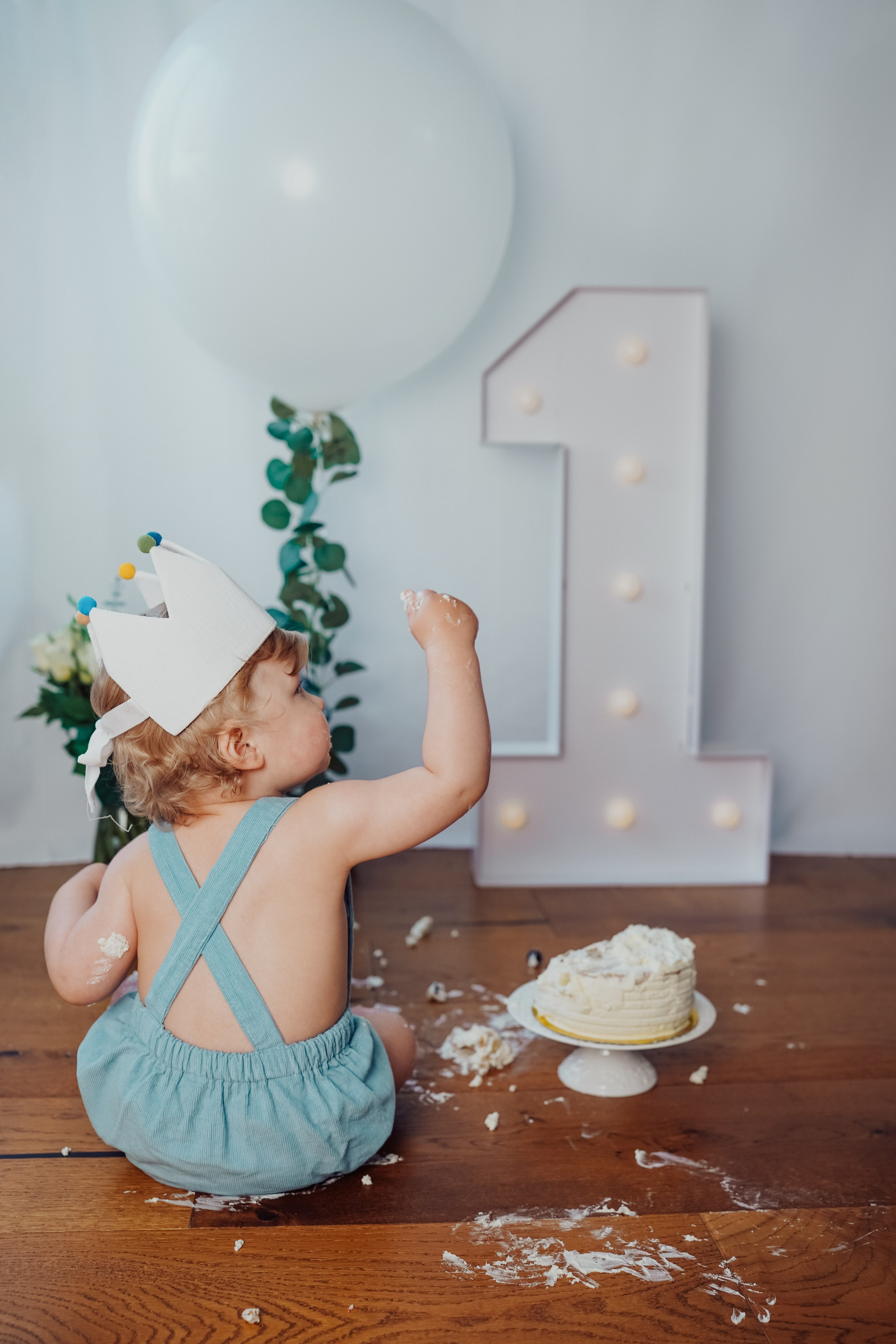 Cake Smash. Maternity, family and newborn photography in San Francisco Bay Area