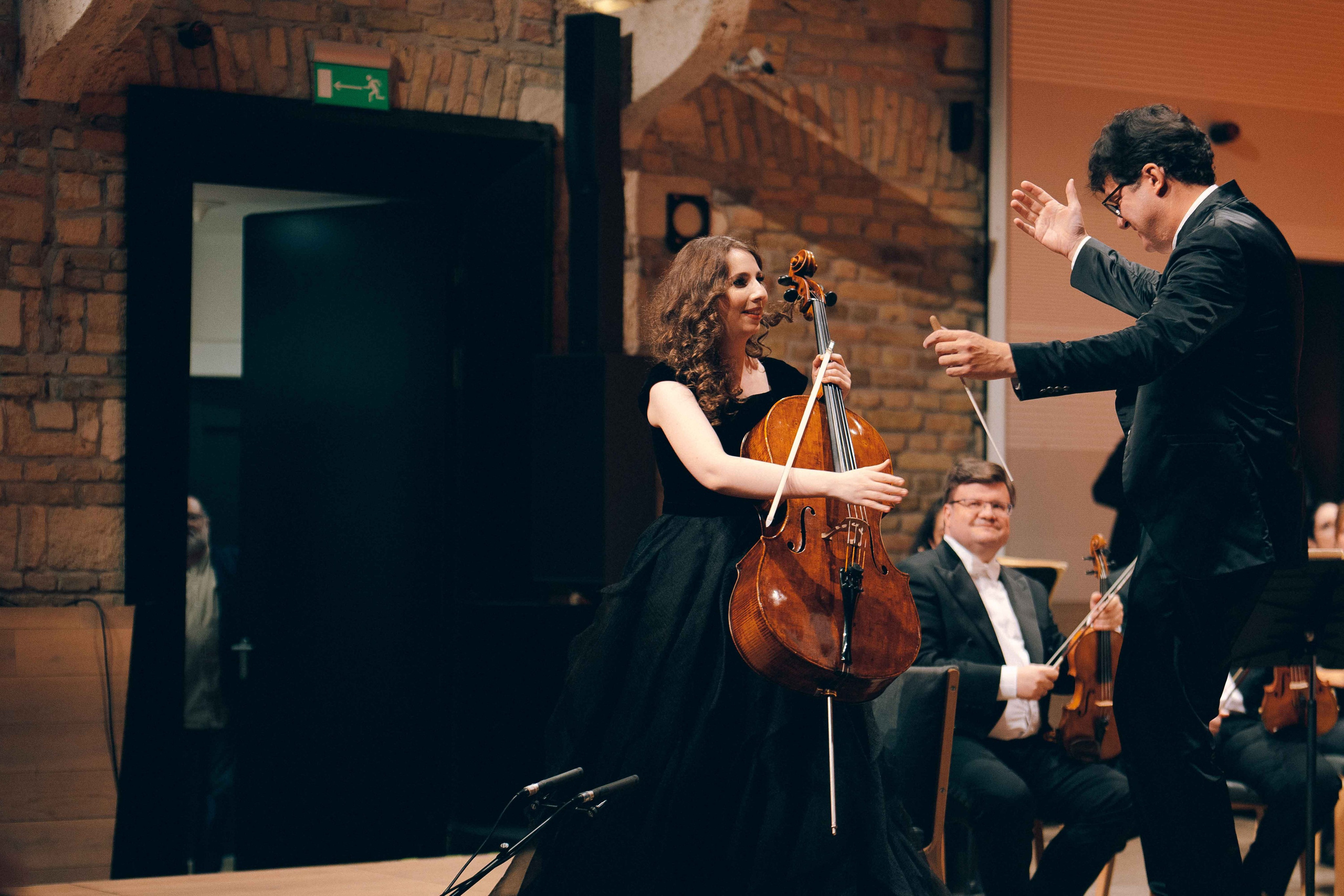 BUDAPEST MUSIC CENTER. Wedding&Event photographer Ismail Rzayev in Baku
