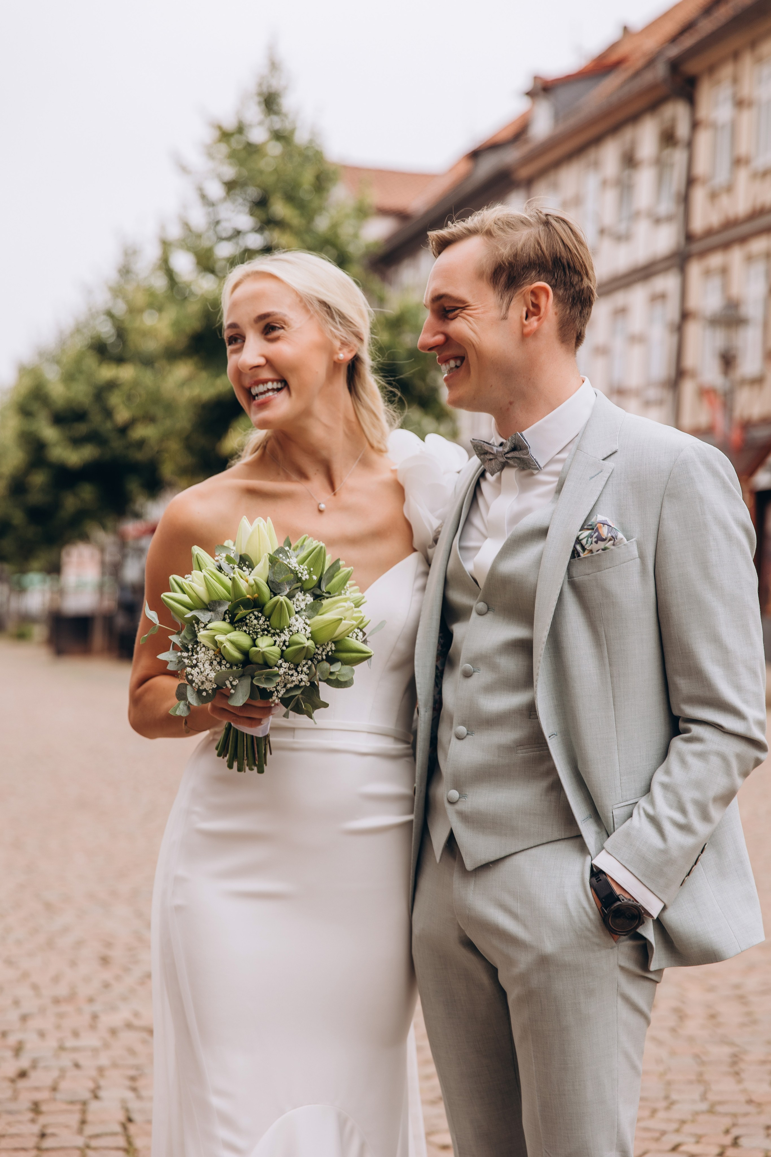 Svetlana and Yann. Hochzeitsgeschichten – Professionelle Hochzeitsfotografie & Videografie in Deutschland, Italien, Spanien und ganz Europa