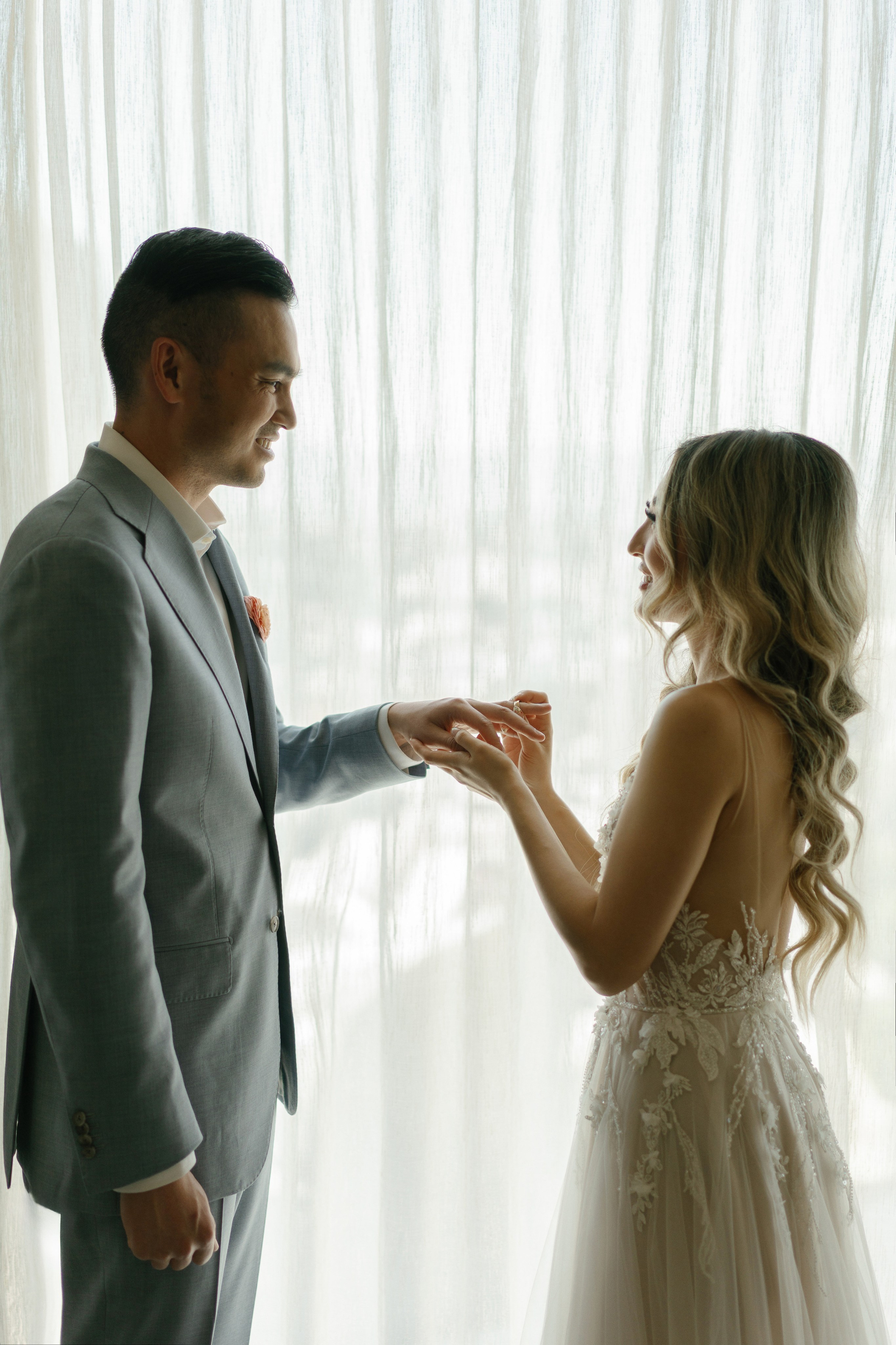 Wedding at Conrad Hotel Los Angeles. Wedding Photography & Videography Team in California, Los Angeles, San Francisco, San Diego and Travel