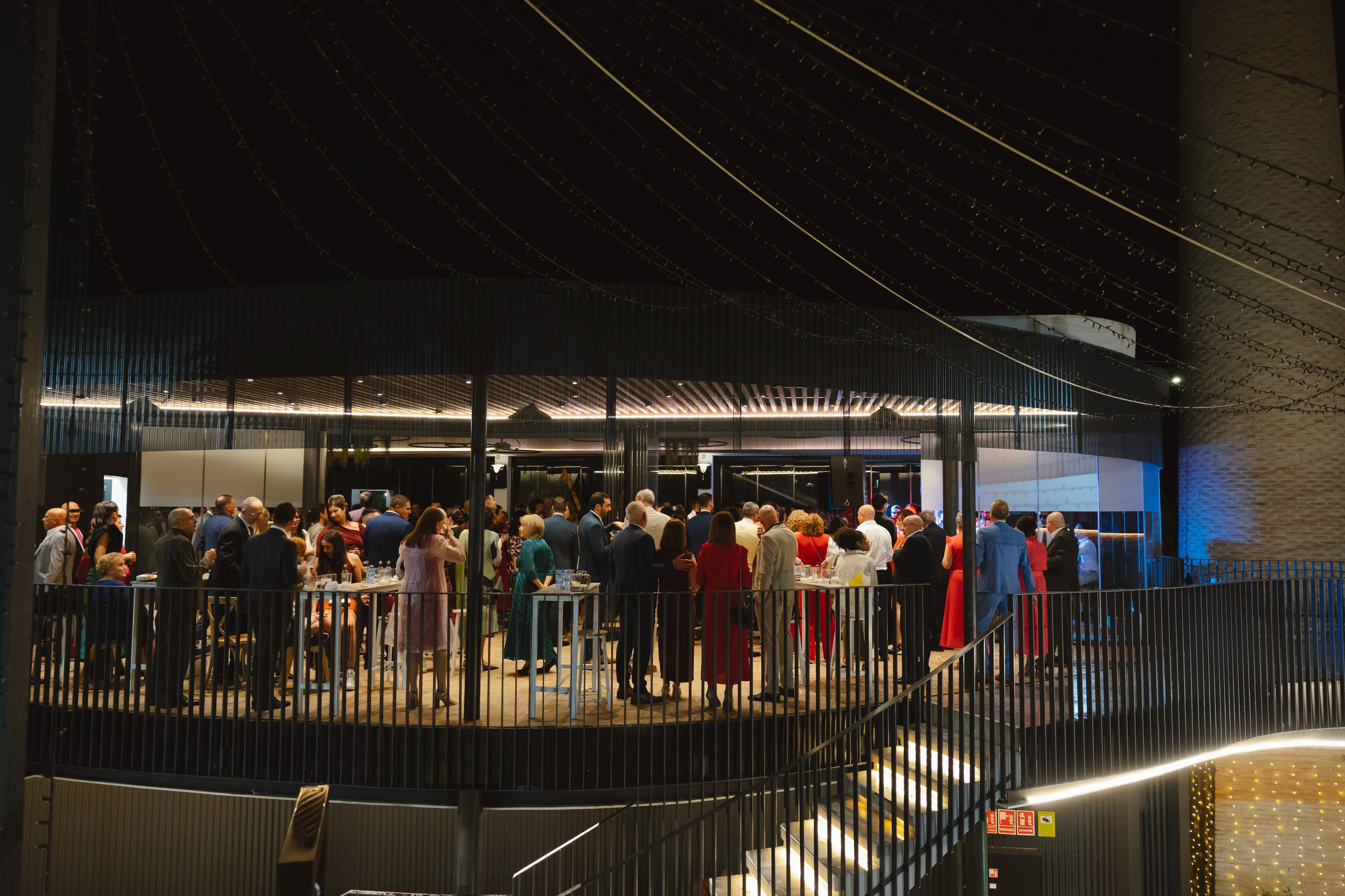 EVA & GUILLE. Fotógrafo y Videografo de bodas y eventos