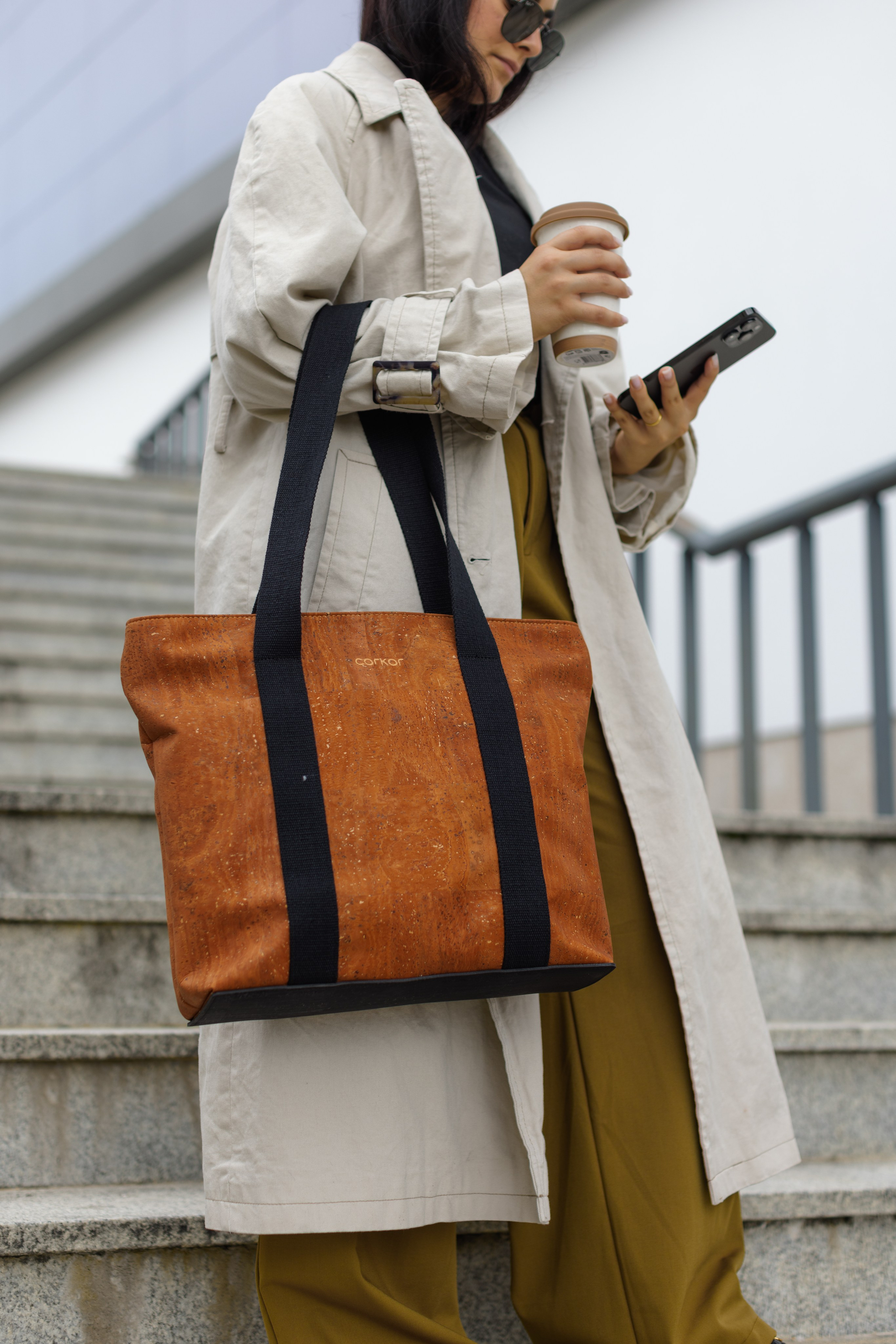 CORKOR. ESTUDIO DOZE