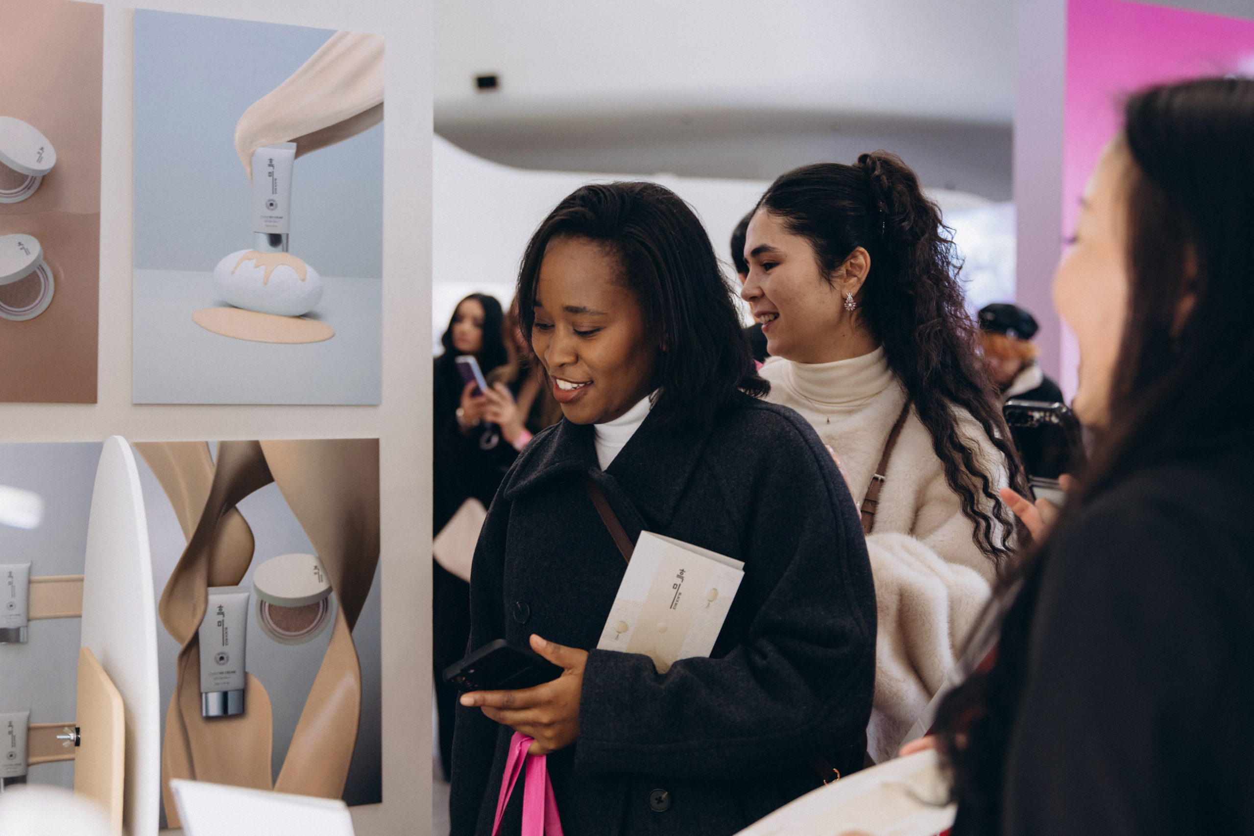 Seoul beauty expo 2025 (Black Rice). Portrait photographer in South Korea Olga Lian