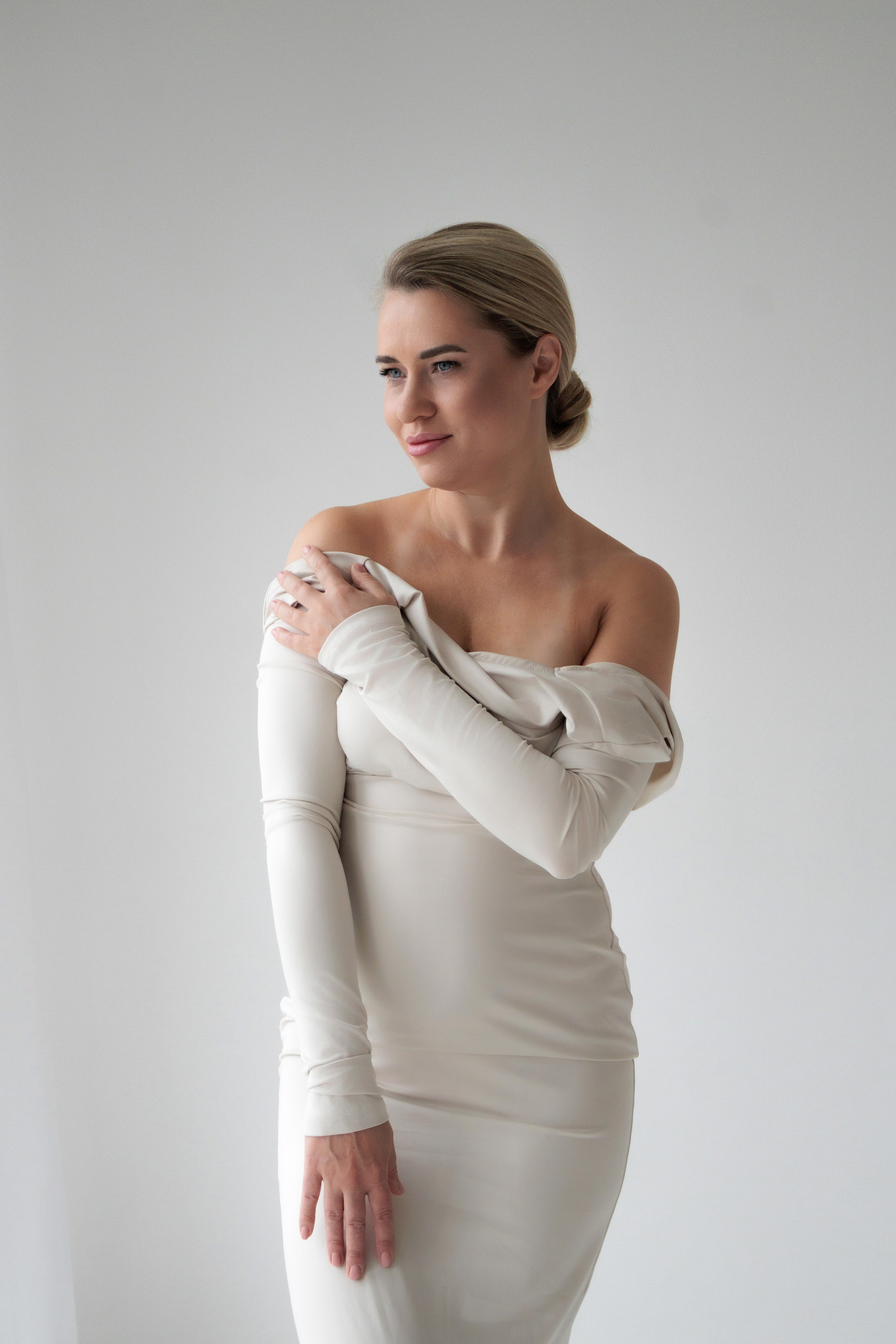 В студии | Портреты и стильные образы. Бренд & Женский фотограф в Таллинне / Фотограф Таллинн