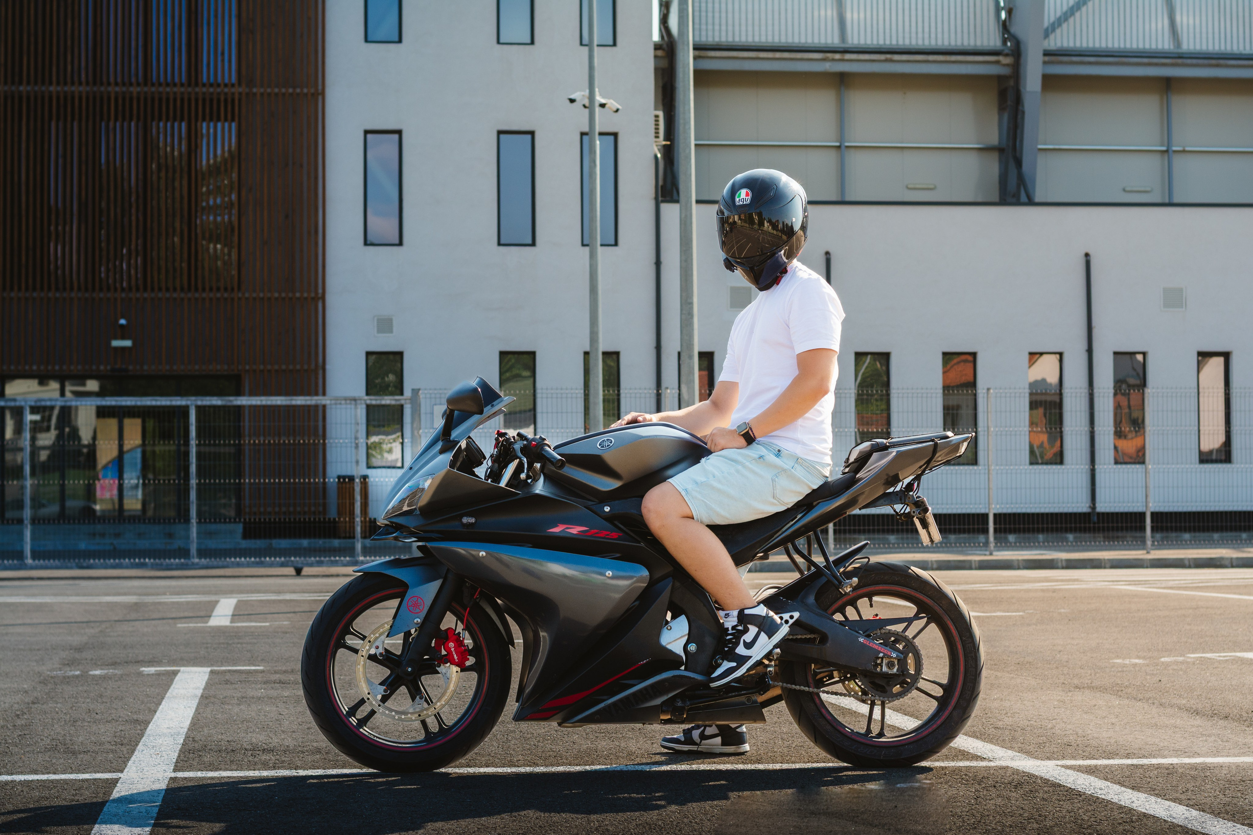 YZF-R125. Johnnyshoots