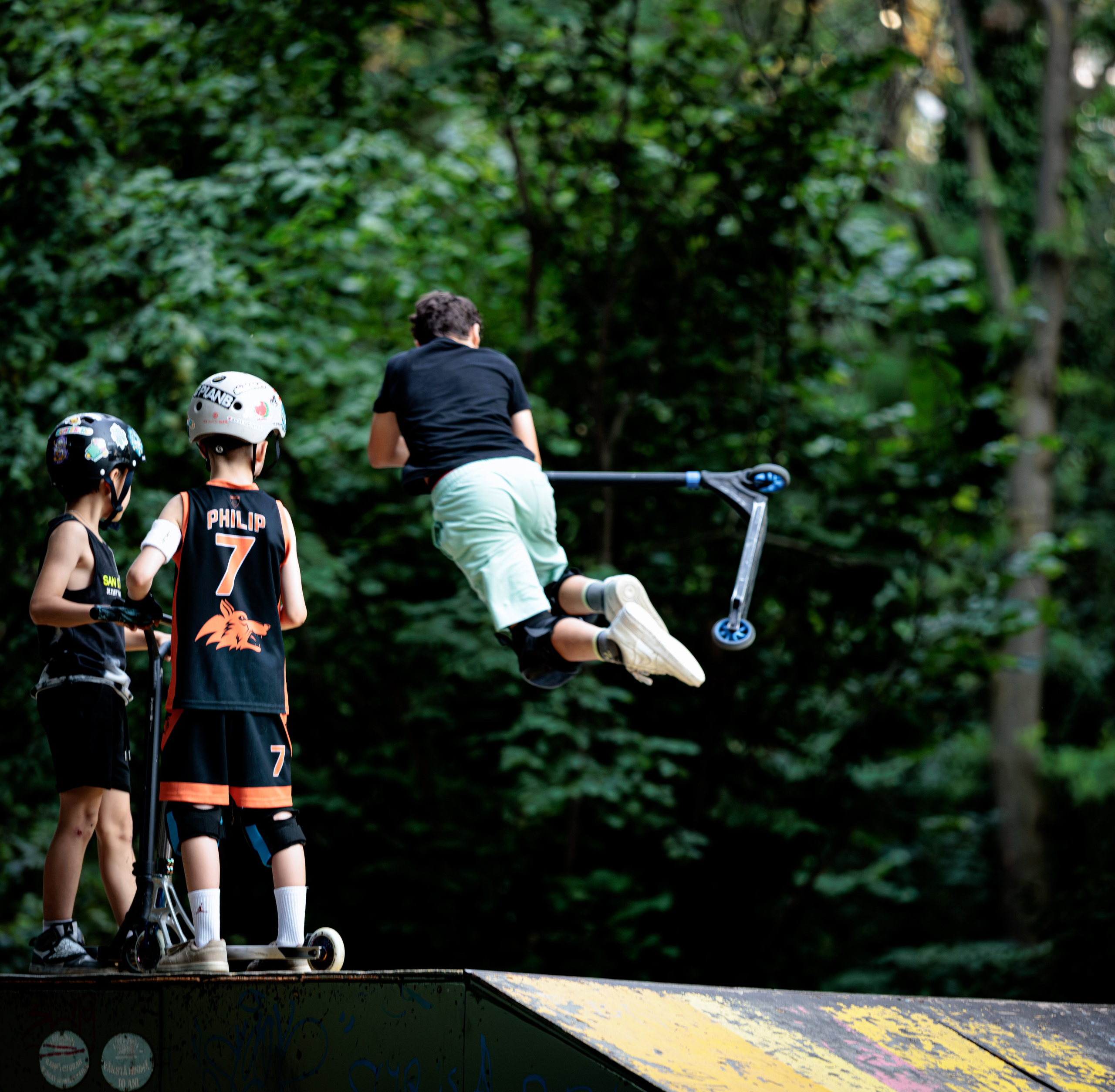 Junior Scooter Jam — Eveniment sportiv pentru copii. Cadre de catifea