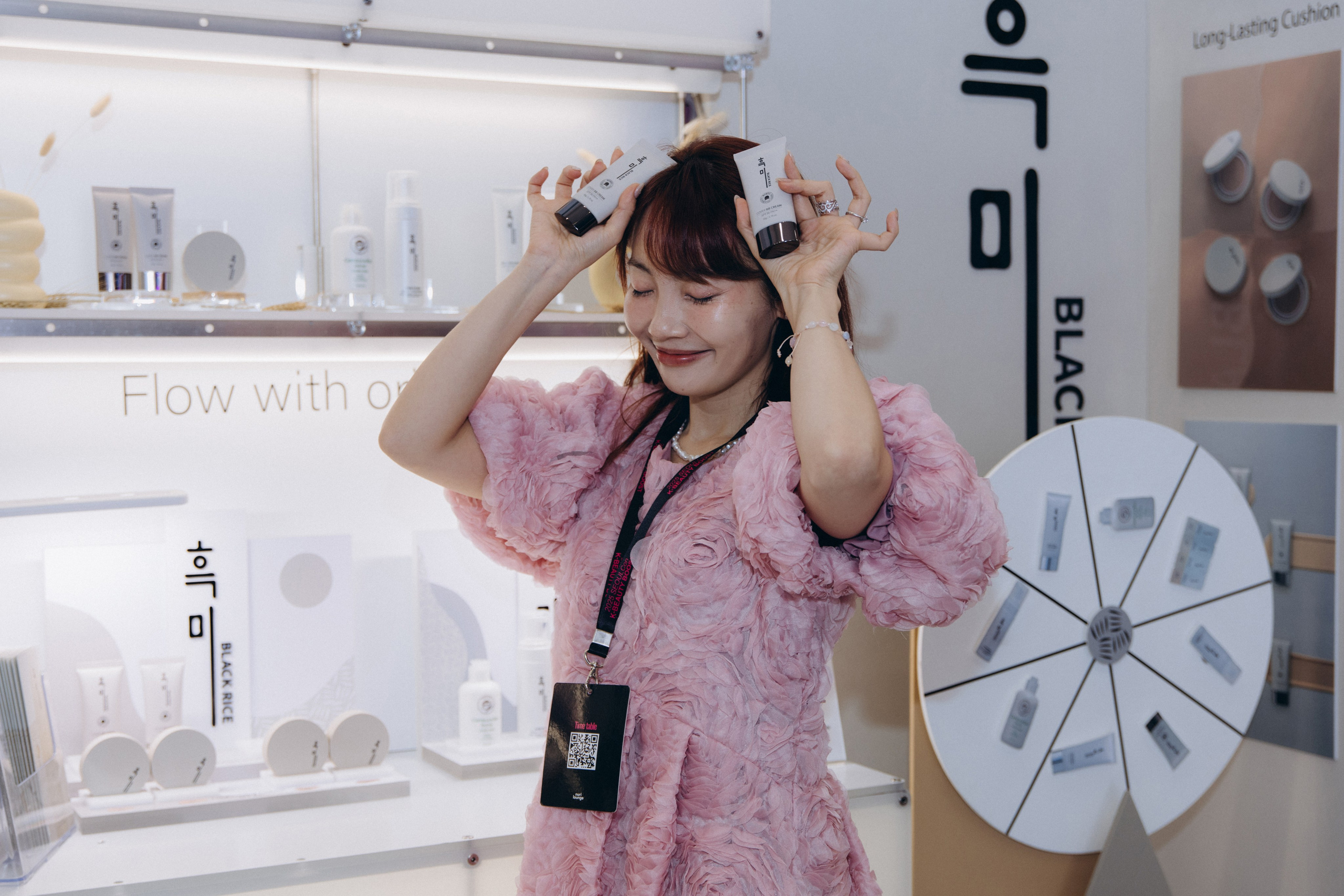 Seoul beauty expo 2025 (Black Rice). Portrait photographer in South Korea Olga Lian