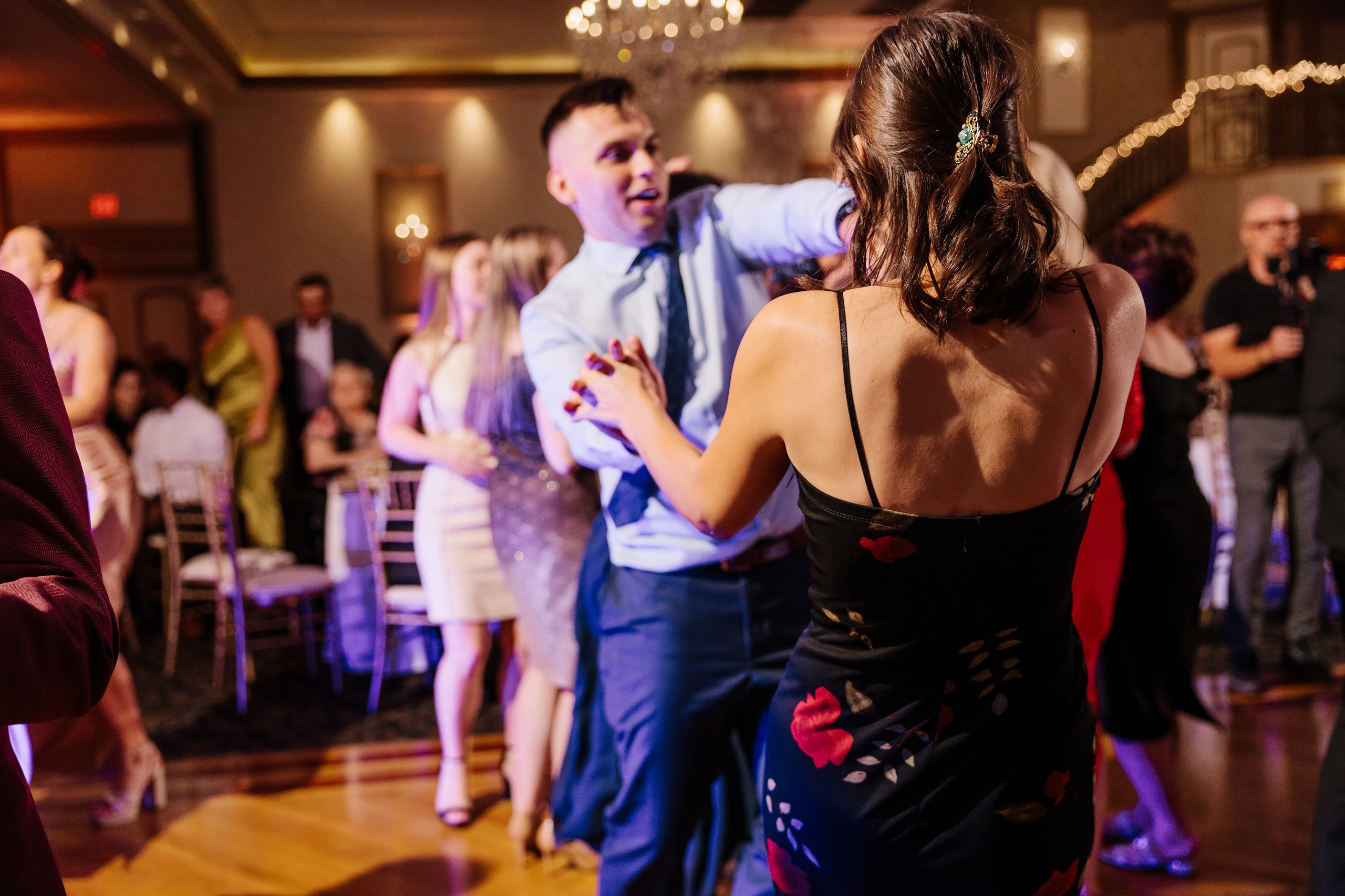 05.10.2024 Wedding. Wedding family event photographer in Chicago Nick Yushevich