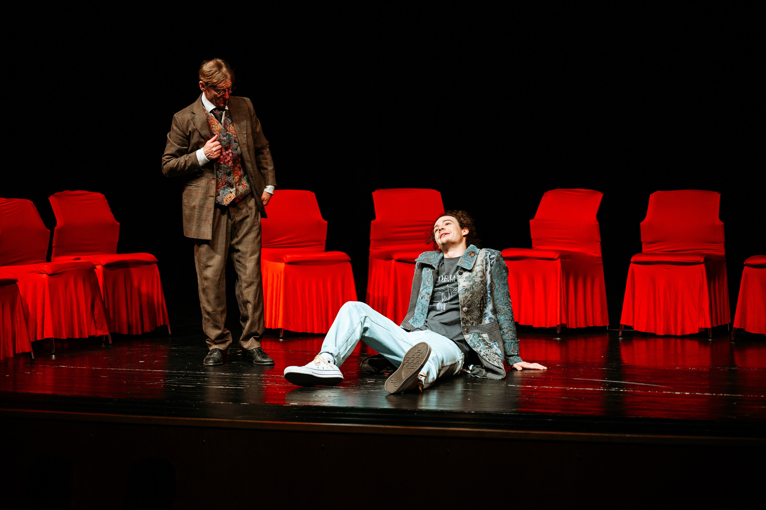 Garbo Teater „12 стульев“. Jelizaveta Gross - reportaaži- ja portreefotograaf Narvas