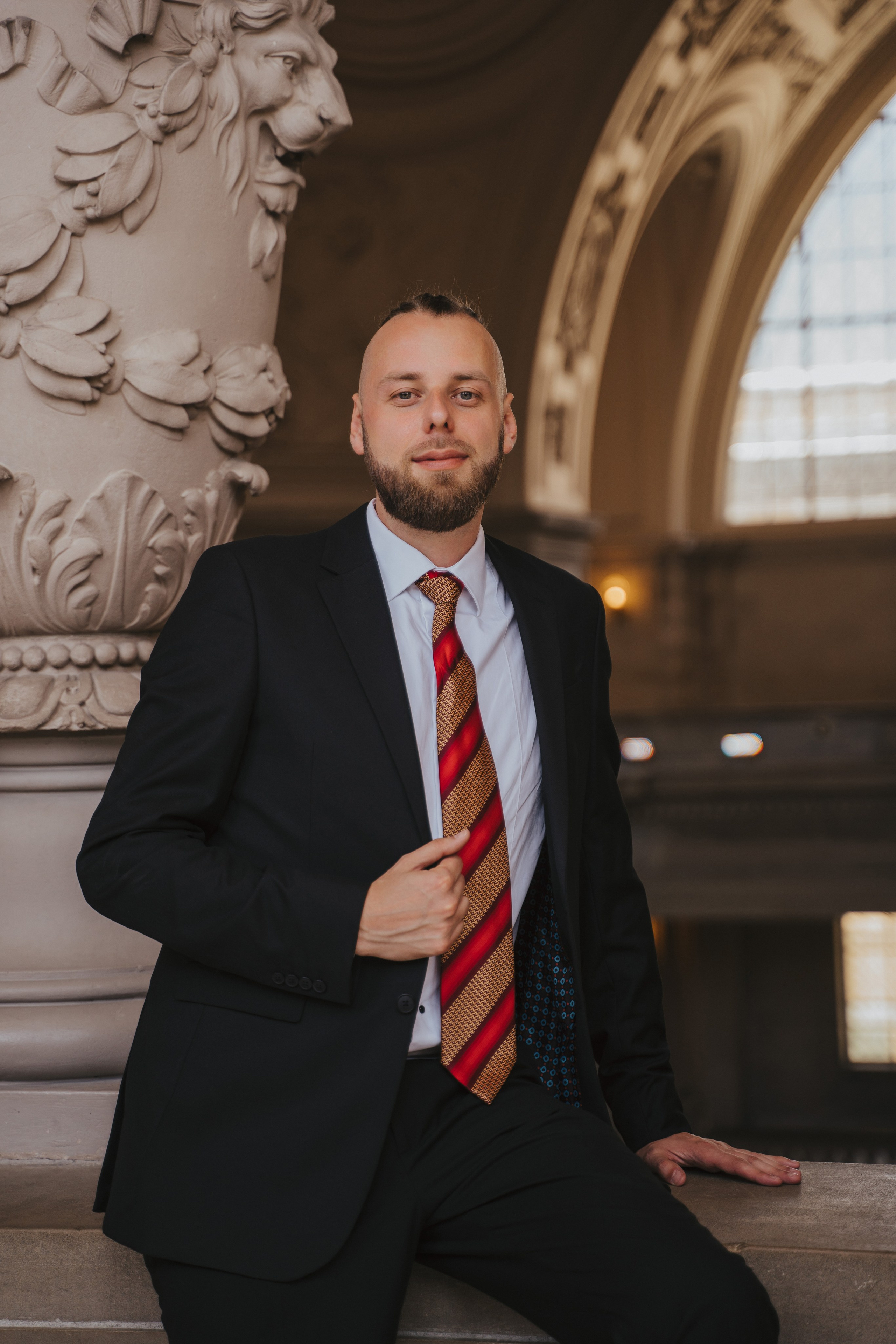 City Hall. Wedding family photographer and videographer California San Francisco Bay Area