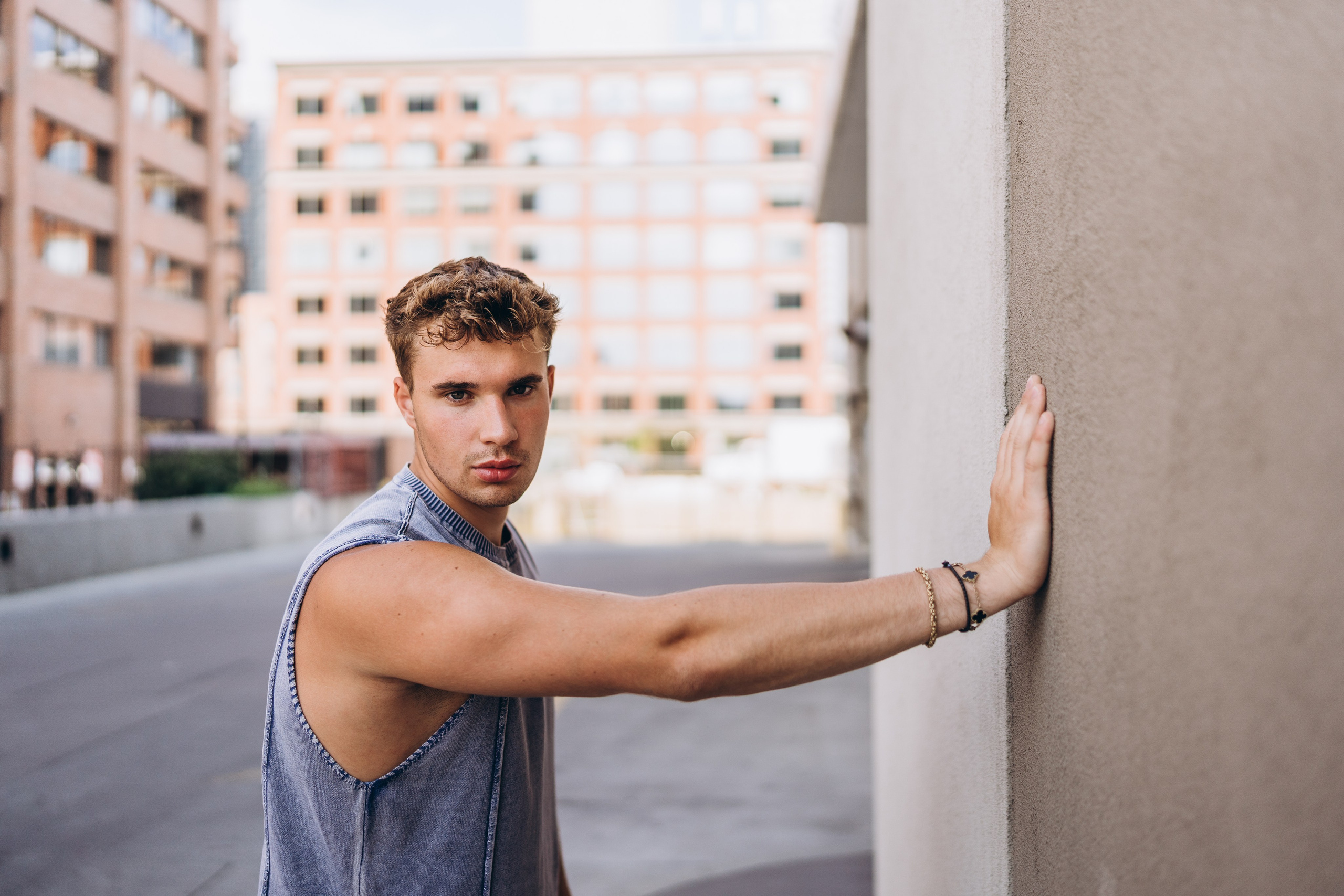 Anton NHL. Calgary Wedding & Lifestyle Photographer — Yevhen Polishchuk