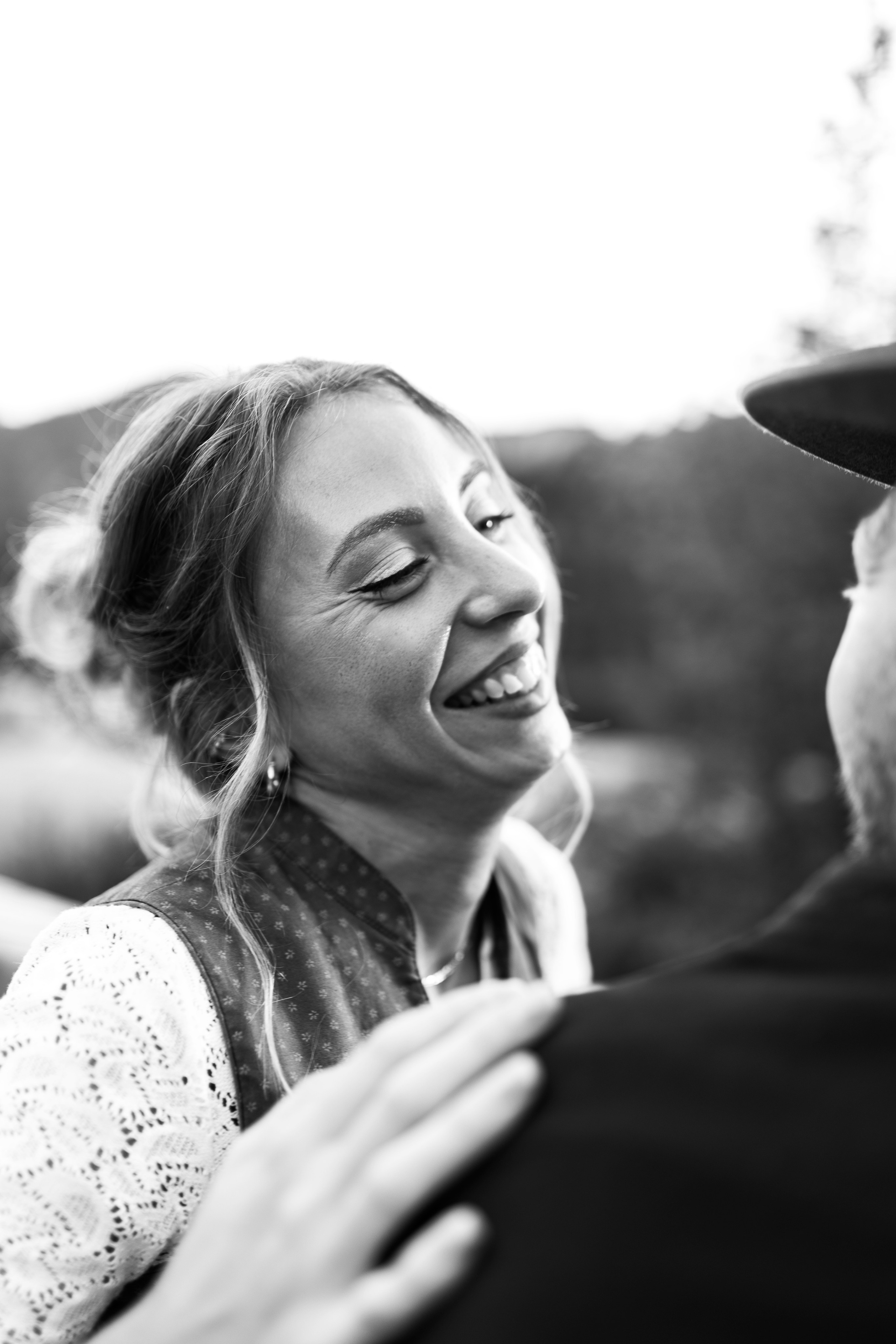 Selina & Conny. GoldenHourStory