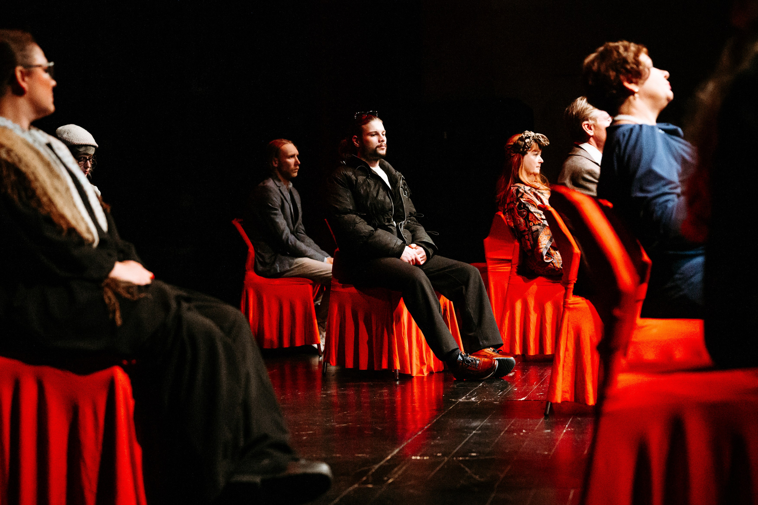 Garbo Teater „12 стульев“. Jelizaveta Gross - reportaaži- ja portreefotograaf Narvas