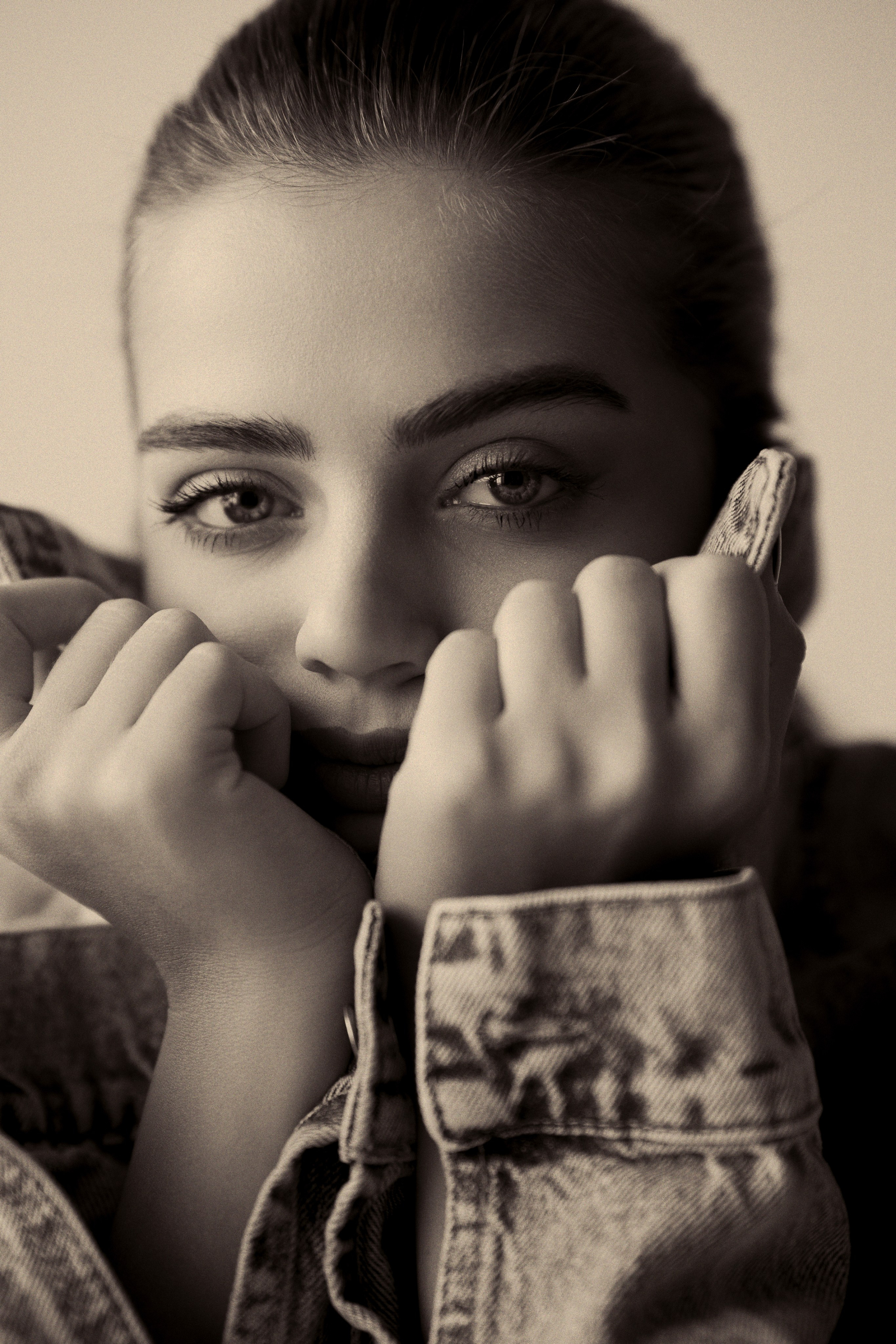 Beauty, Fashion and Glamour. Mehran Hadad — Portrait Photographer, Filmmaker and Youtuber